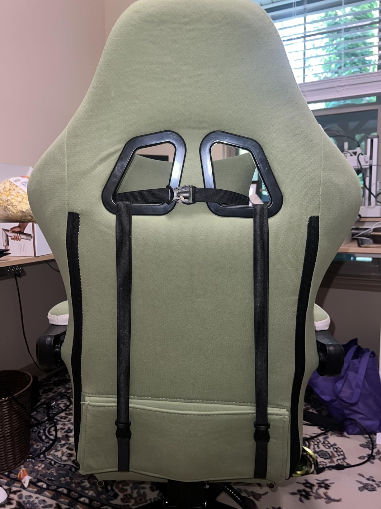 Dowinx Gaming Chair Breathable Fabric Game Chair with Gel Pad and Storage Bag, Comfortable Gamer Chair with Pocket Spring Cushion, Ergonomic Computer Chair with Footrest, Green Customer Review Dowinx Gaming Chair Breathable Fabric Game Chair with Gel Pad and Storage Bag, Comfortable Gamer Chair with Pocket Spring Cushion, Ergonomic Computer Chair with Footrest, Green - Customer Photo 1