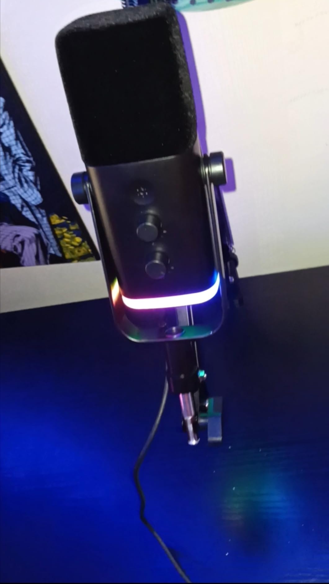 FIFINE XLR/USB Gaming Microphone Set, Dynamic PC Mic for Streaming Podcasting, Computer RGB Mic Kit with Boom Arm Stand, Mute Button, Headphones Jack, for Recording Vocal Voice-Over-AmpliGame AM8T Customer Review FIFINE XLR/USB Gaming Microphone Set, Dynamic PC Mic for Streaming Podcasting, Computer RGB Mic Kit with Boom Arm Stand, Mute Button, Headphones Jack, for Recording Vocal Voice-Over-AmpliGame AM8T - Customer Photo 1