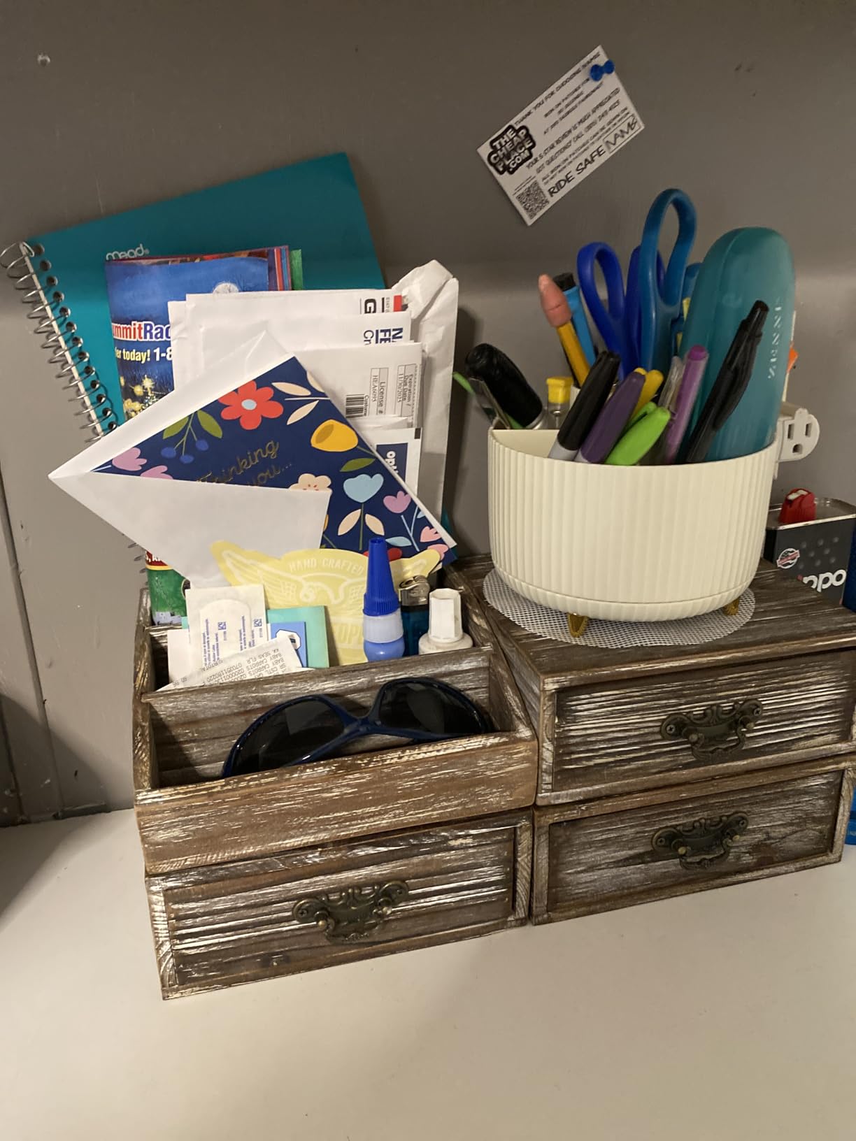 SKYDUE 360 Rotating Plastic Desk Pen Organizer with 5 Slots, Dual-Purpose Art Supply Pencil Cup for Office, School, Home - Customer Photo 2