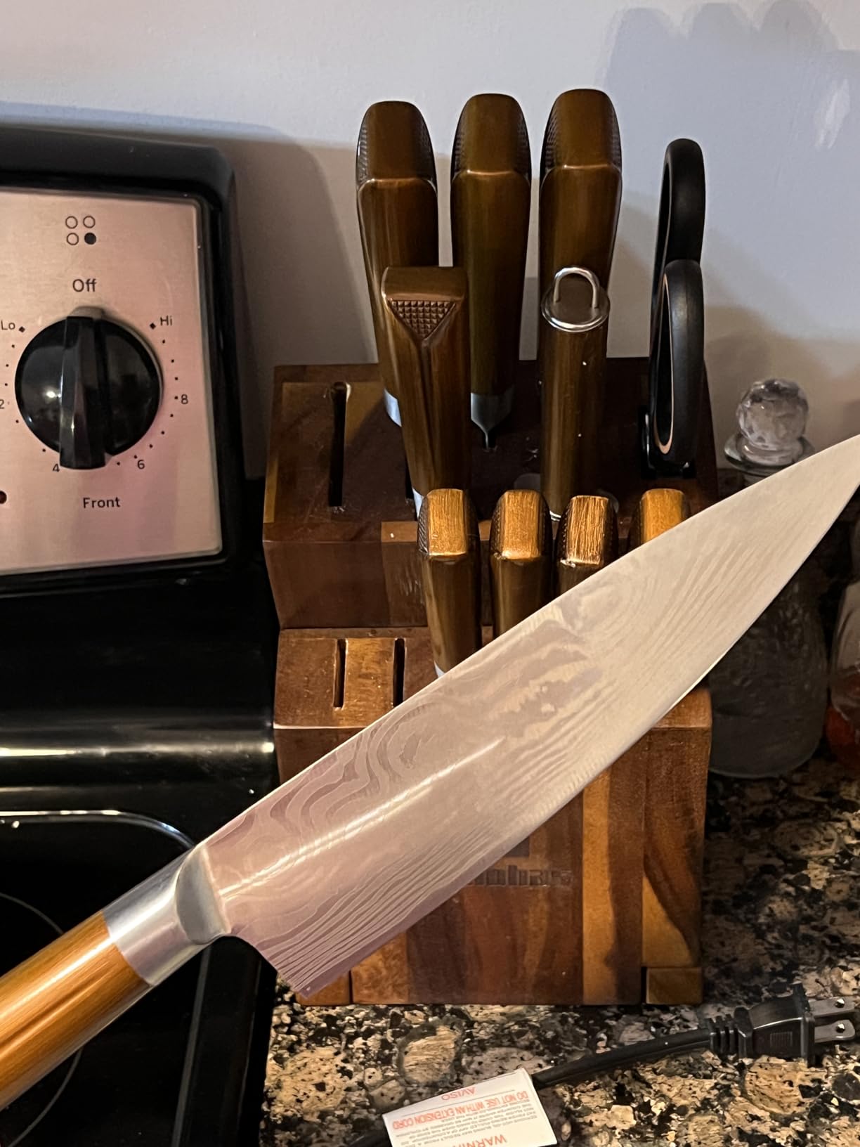 Knife Sets for Kitchen with Block, 17 Pieces with Magnetic Knife Holder, German High Carbon Stainless Steel Damascus Pattern Chef Knife Set - Customer Photo 1