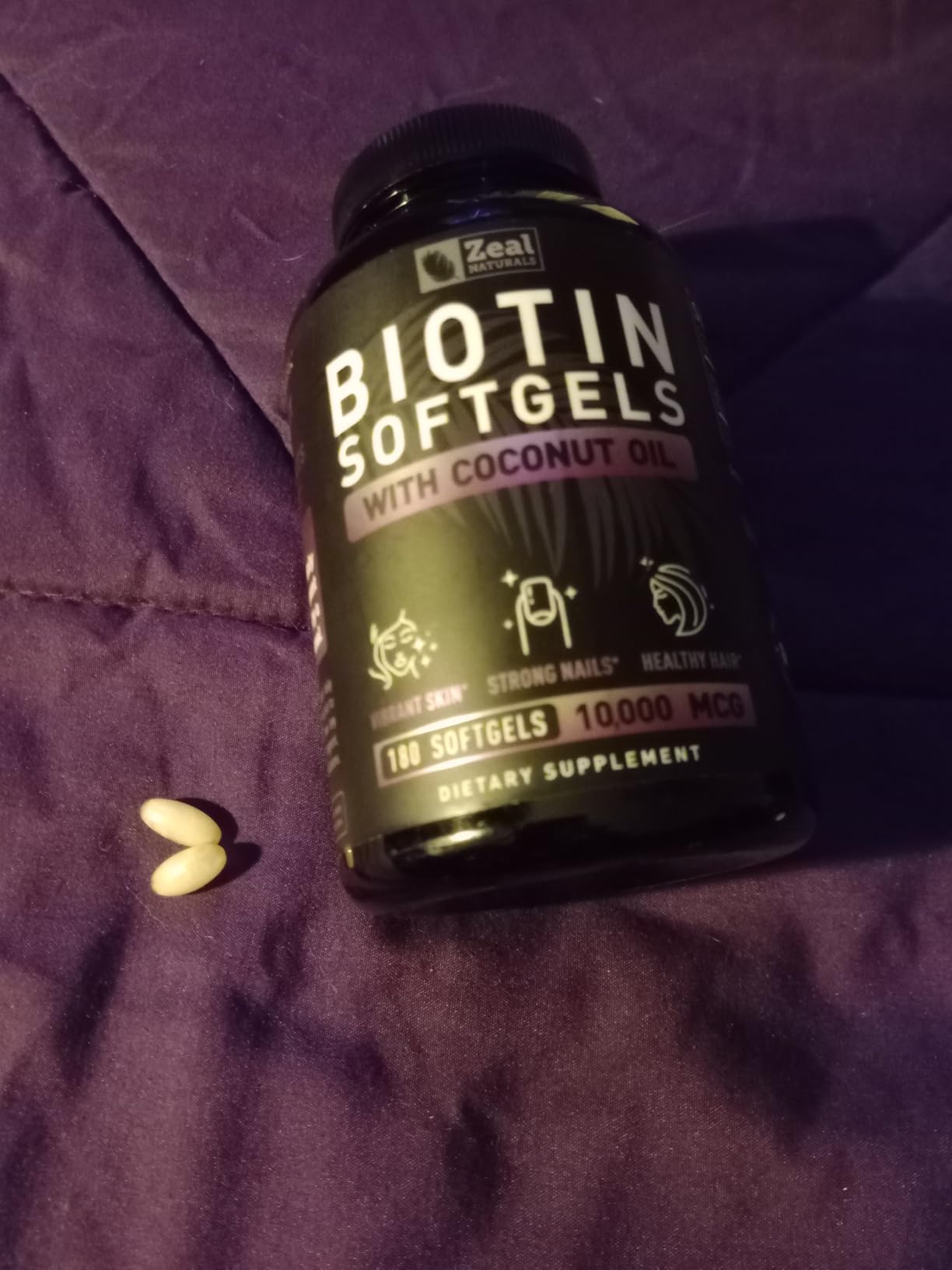 VITBOOST Biotin with Hyaluronic Acid, Collagen and Keratin – 25000 mcg Hair Growth Vitamins for Men and Women - Customer Photo 2