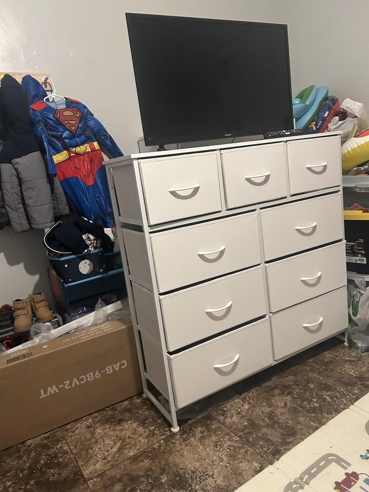 OLIXIS Dresser for Bedroom, 9 Storage Drawers, Wide Fabric Closet Chests Organizer Tower Furniture, TV Stand with Wooden Top Metal Frame for Clothes, Living Room, Hallway, Entryway, Black - Customer Photo 2