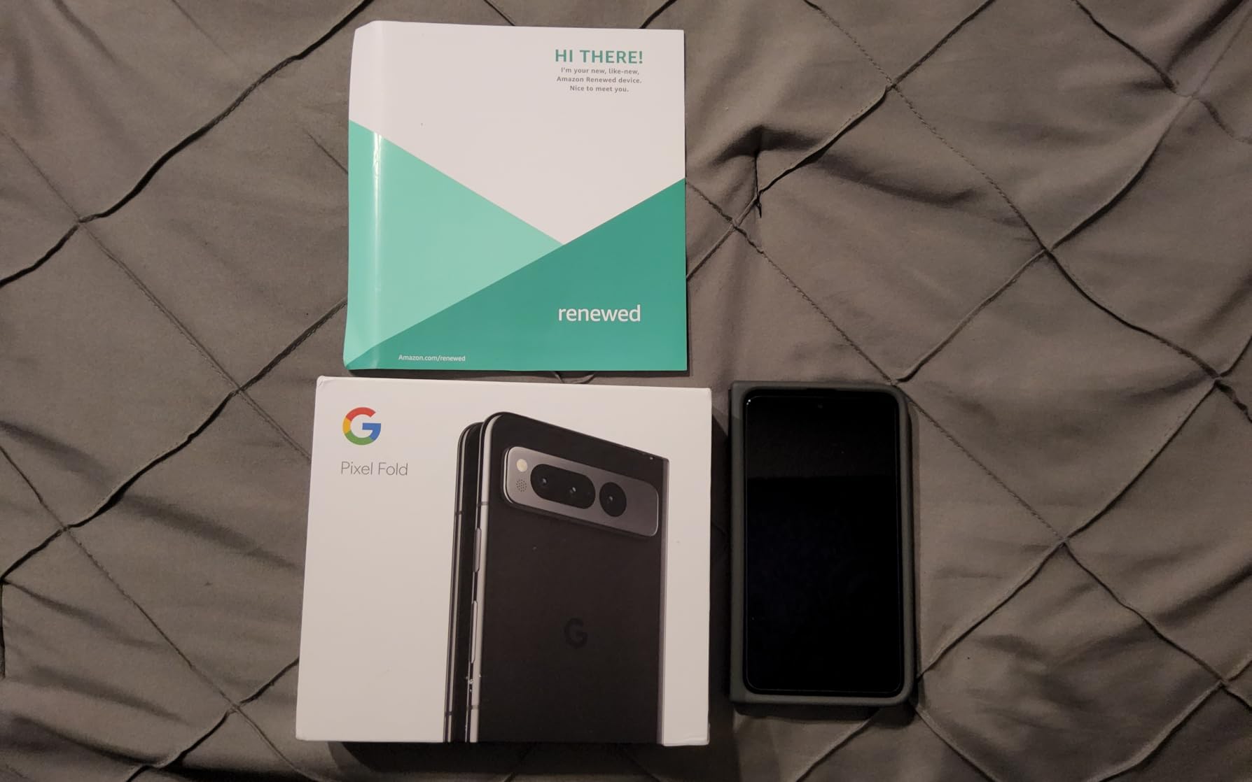 Google Pixel Fold - Unlocked Android 5G Smartphone with Telephoto Lens and Ultrawide Lens - Foldable Display - 24-Hour Battery - Obsidian - 256 GB (Renewed) Customer Review Google Pixel Fold - Unlocked Android 5G Smartphone with Telephoto Lens and Ultrawide Lens - Foldable Display - 24-Hour Battery - Obsidian - 256 GB (Renewed) - Customer Photo 1