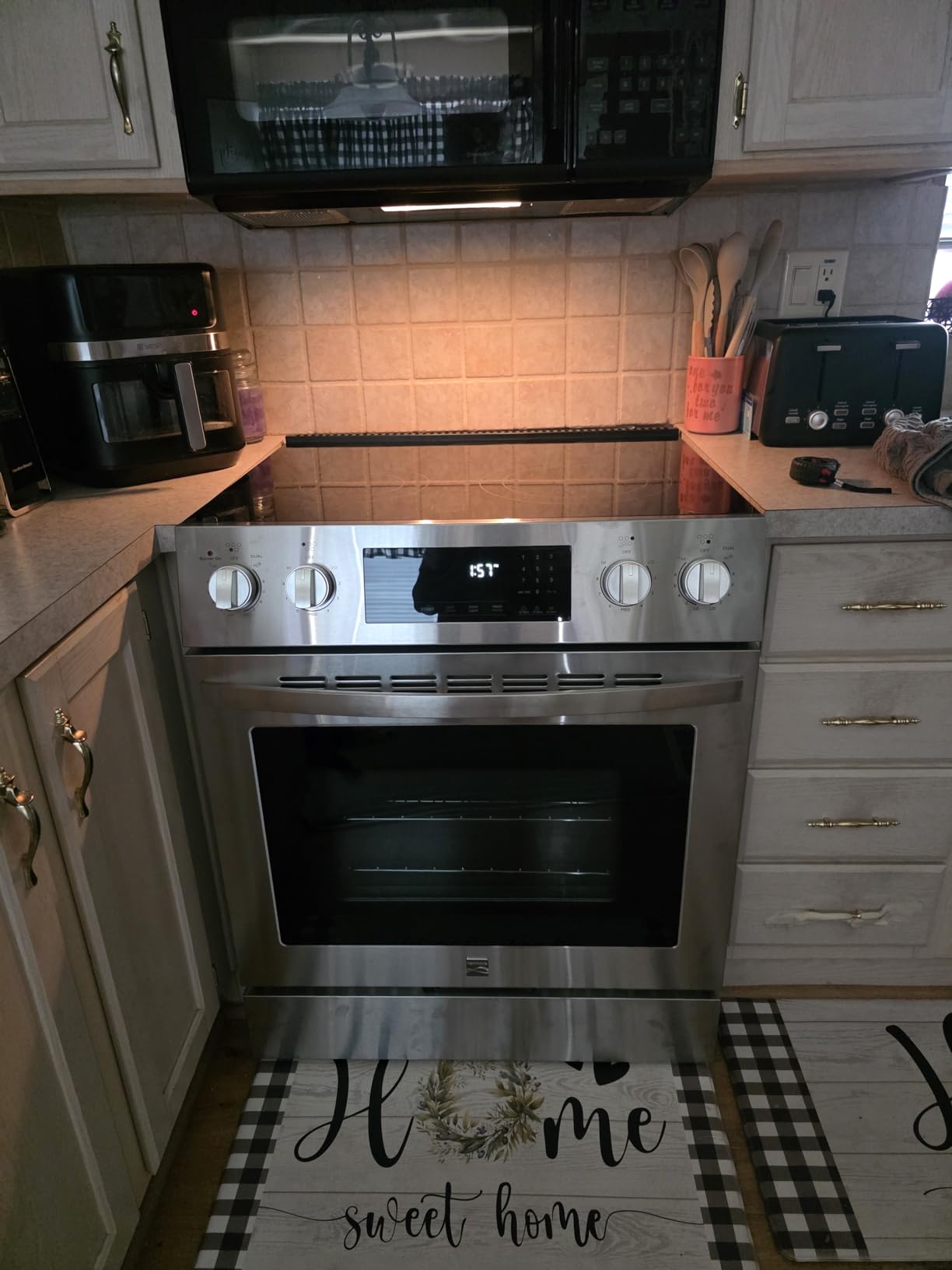 Kenmore Front Control Electric Range Oven with 5 Cooktop Elements with 7 Cooking Power Options, True Convection, Steam and Self Clean, Freestanding Oven, 4.8 cu. ft. Capacity Stainless Steel Customer Review Kenmore Front Control Electric Range Oven with 5 Cooktop Elements with 7 Cooking Power Options, True Convection, Steam and Self Clean, Freestanding Oven, 4.8 cu. ft. Capacity Stainless Steel - Customer Photo 1