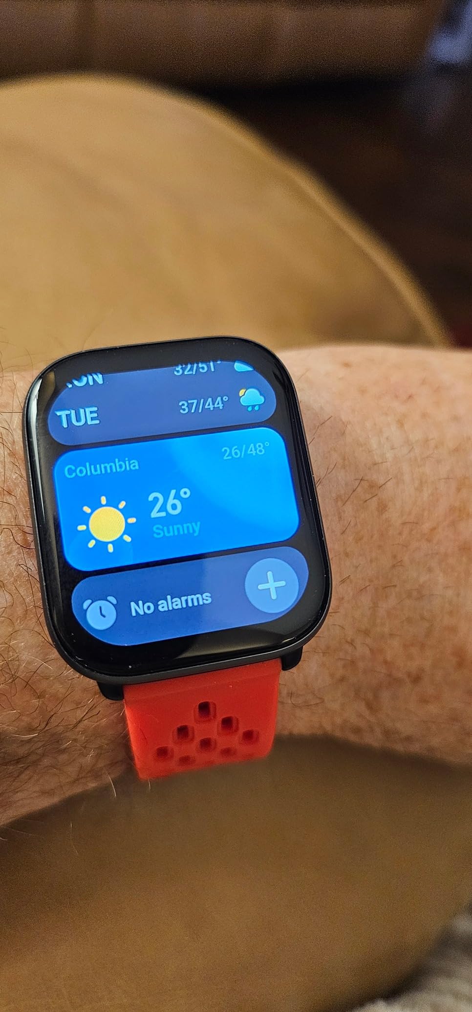 Amazfit Active Smart Watch 42mm, AI Fitness Tracker & Sleep Coach, GPS, Amazon Alexa Built-In, Bluetooth, 14-Day Battery, 120+ Sports Modes, Android & iPhone, Petal Pink - Customer Photo 2