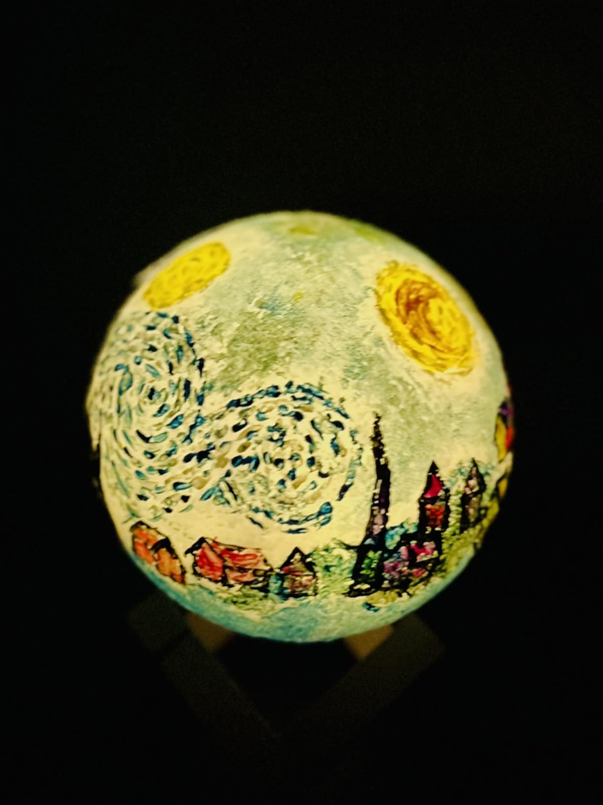 Klever Kits DIY 3D Moon Night Light, Paint Your Own Moon Lamp Kit Galaxy Lamp Arts and Crafts Kit, School Activities, Birthday Gifts for Kids Girls Boys - Customer Photo 1