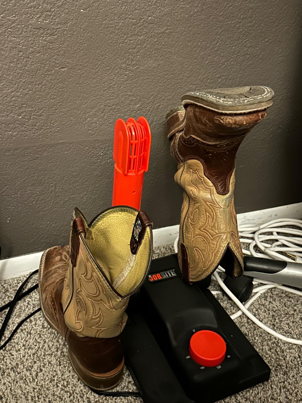 JobSite Boot Dryer & Shoe Dryer (New) - Compact, Portable Boot Dryer For Work Boots, Shoes, Sneakers, Cleats & Gloves with Adjustable Tubes - Expandable Shoe & Boot Dryer and Deodorizer - ETL Listed Customer Review JobSite Boot Dryer & Shoe Dryer (New) - Compact, Portable Boot Dryer For Work Boots, Shoes, Sneakers, Cleats & Gloves with Adjustable Tubes - Expandable Shoe & Boot Dryer and Deodorizer - ETL Listed - Customer Photo 4