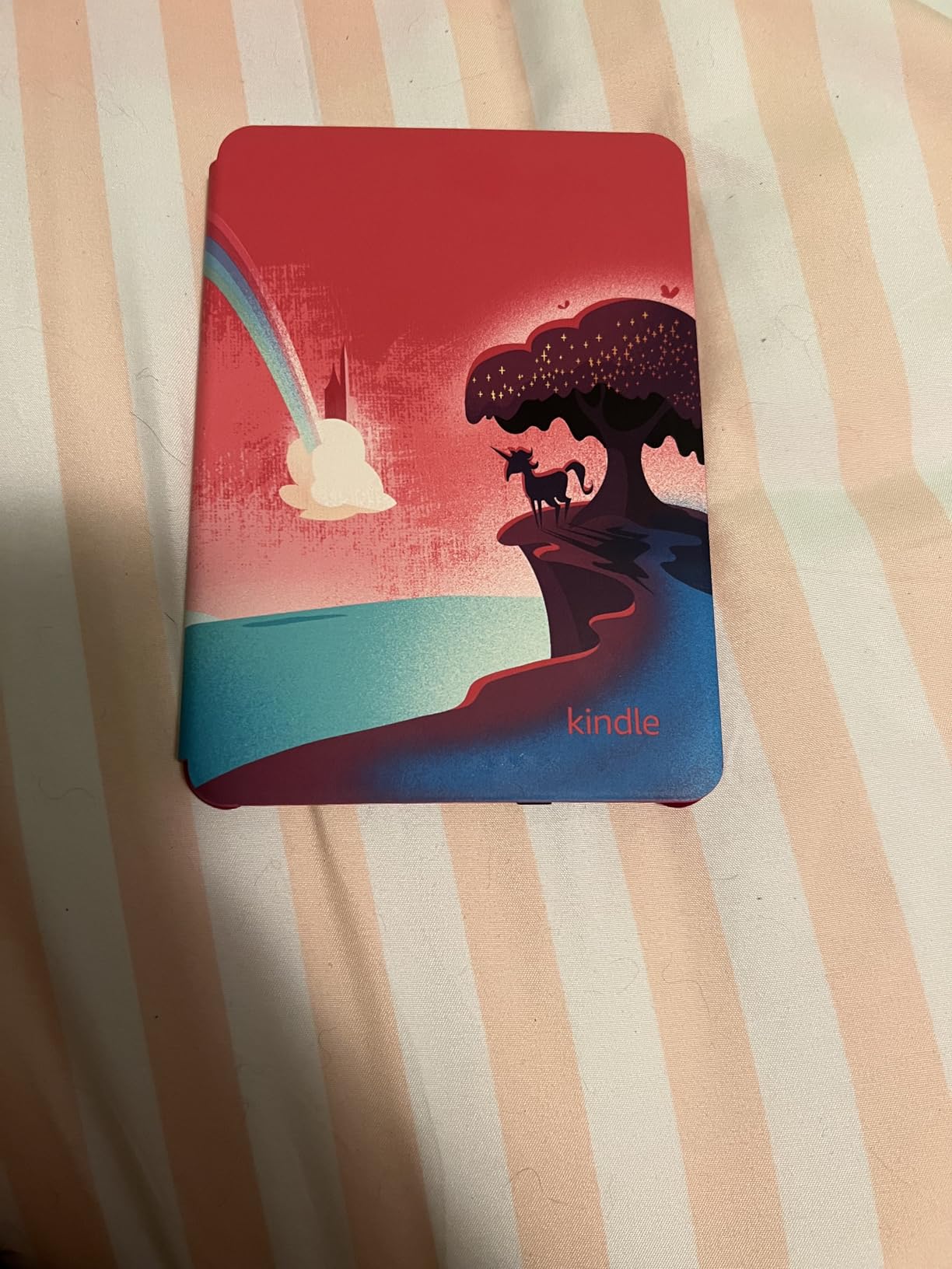 Amazon Kindle Kids 16GB (newest model) - If it breaks, we will replace it, includes ad-free books and cover, with glare-free display, faster page turns - Space Whale - Customer Photo 1