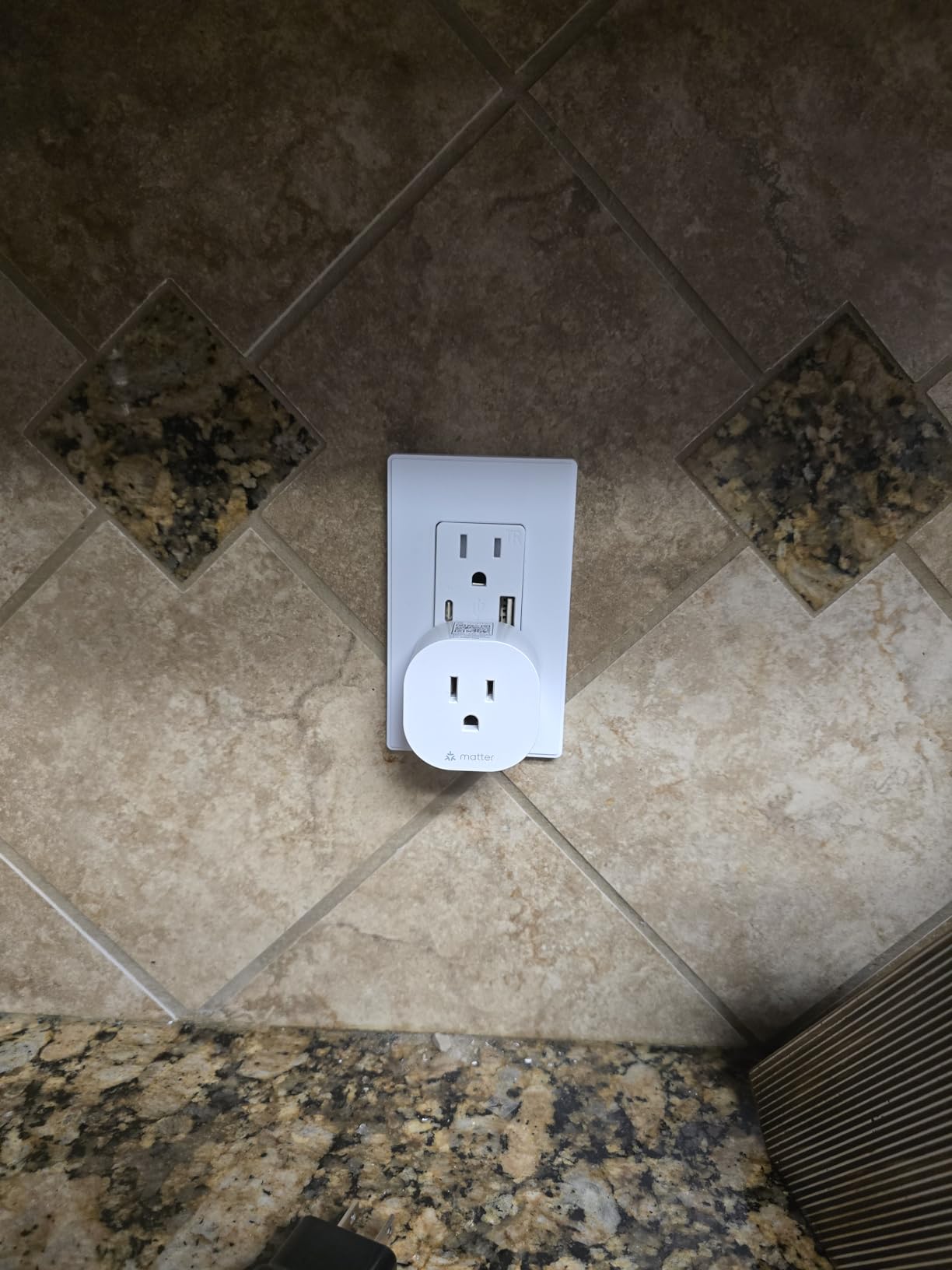 meross Matter Smart Plug Mini, FFS Easy Setup, 100% Privacy Smart Outlet, Compact Size, Support Apple Home, Alexa, Google Home with Schedule and Timer, App and Voice Control, 2.4G Wi-Fi Only (4 Pack) - Customer Photo 2