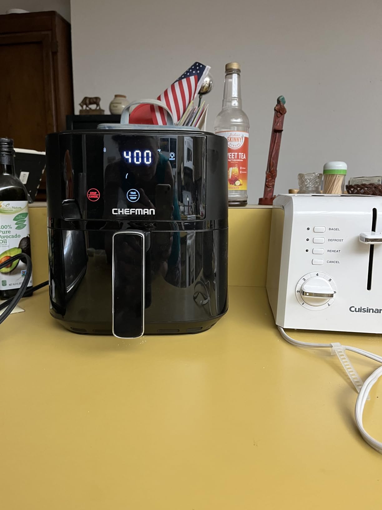 Chefman Air Fryer – 4 QT Compact Airfryer for Quick & Easy Meals in Minutes, Features Hi-Fry Technology for Extra Crisp, Touchscreen Controls with 4 Presets, Nonstick & Dishwasher Safe Basket - Black - Customer Photo 1