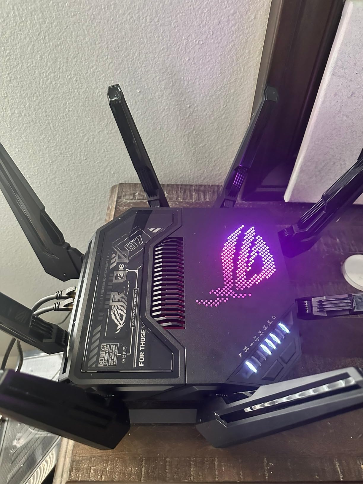 ASUS ROG Rapture GT-BE98 PRO First Quad-Band WiFi 7 Gaming Router supports 320MHz, Dual 10G Port, Triple-level Game Acceleration, Mobile Game Mode, Subscription-Free Security, AiMesh, and VPN features Customer Review ASUS ROG Rapture GT-BE98 PRO First Quad-Band WiFi 7 Gaming Router supports 320MHz, Dual 10G Port, Triple-level Game Acceleration, Mobile Game Mode, Subscription-Free Security, AiMesh, and VPN features - Customer Photo 2