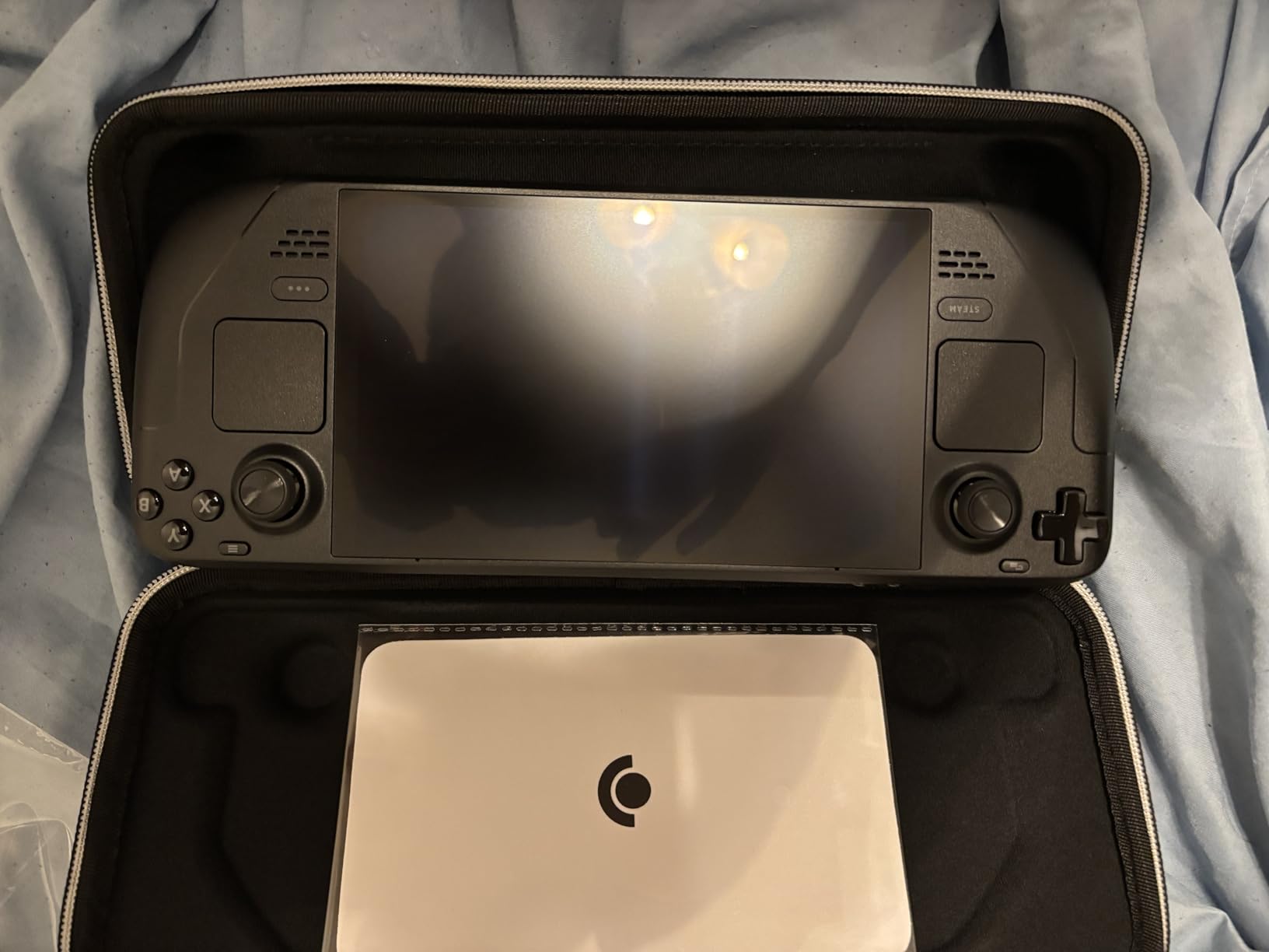 Valve Steam Deck OLED 1TB Handheld Gaming Console - Customer Photo 2