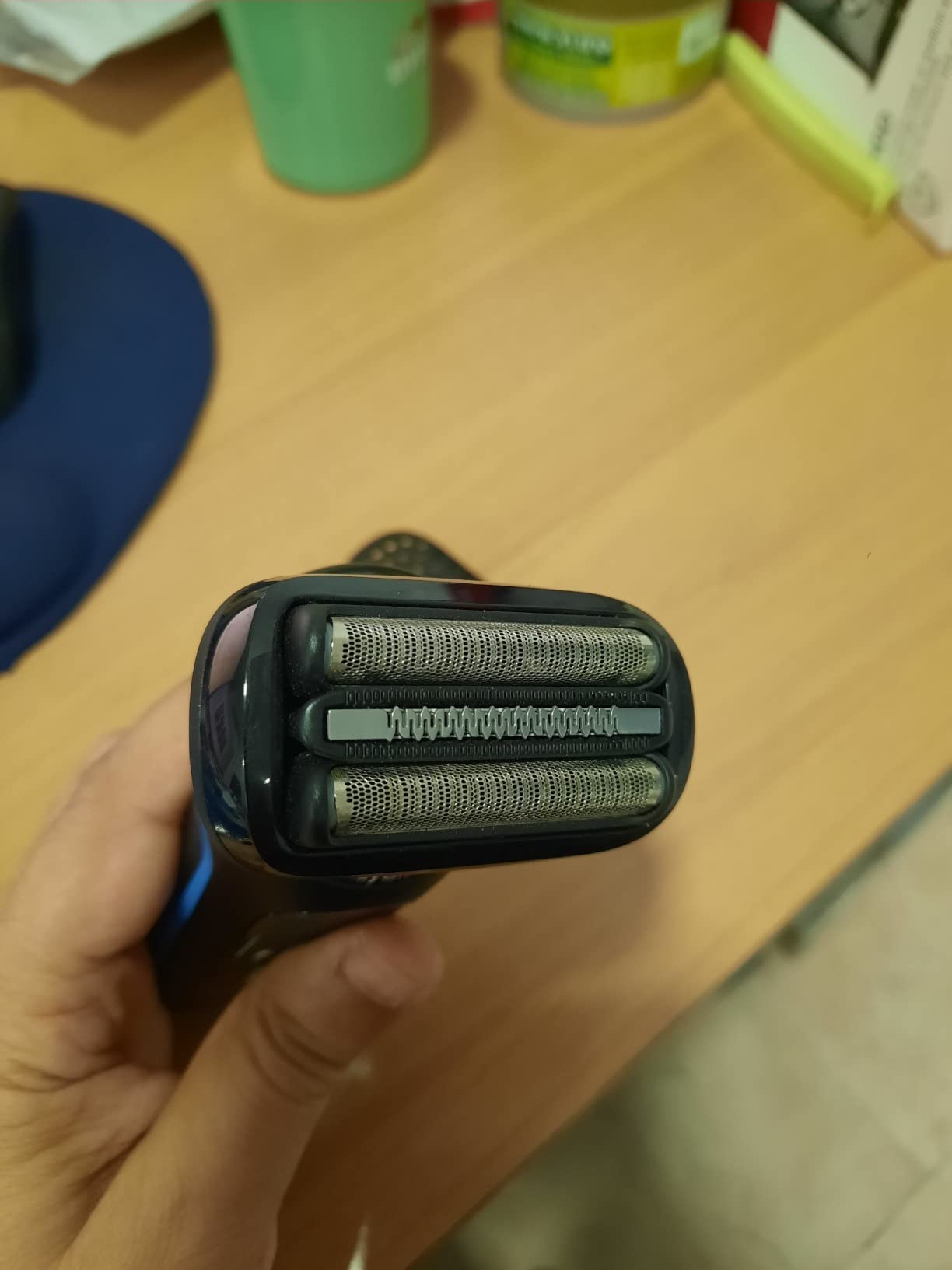 Braun Electric Shaver for Men, Series 5 5150cs, Wet & Dry Razor, Turbo Shaving Mode, Foil Shaver, with Beard Trimmer, Body Groomer and Charging Stand, Blue, Holiday Gifts for Men - Customer Photo 2