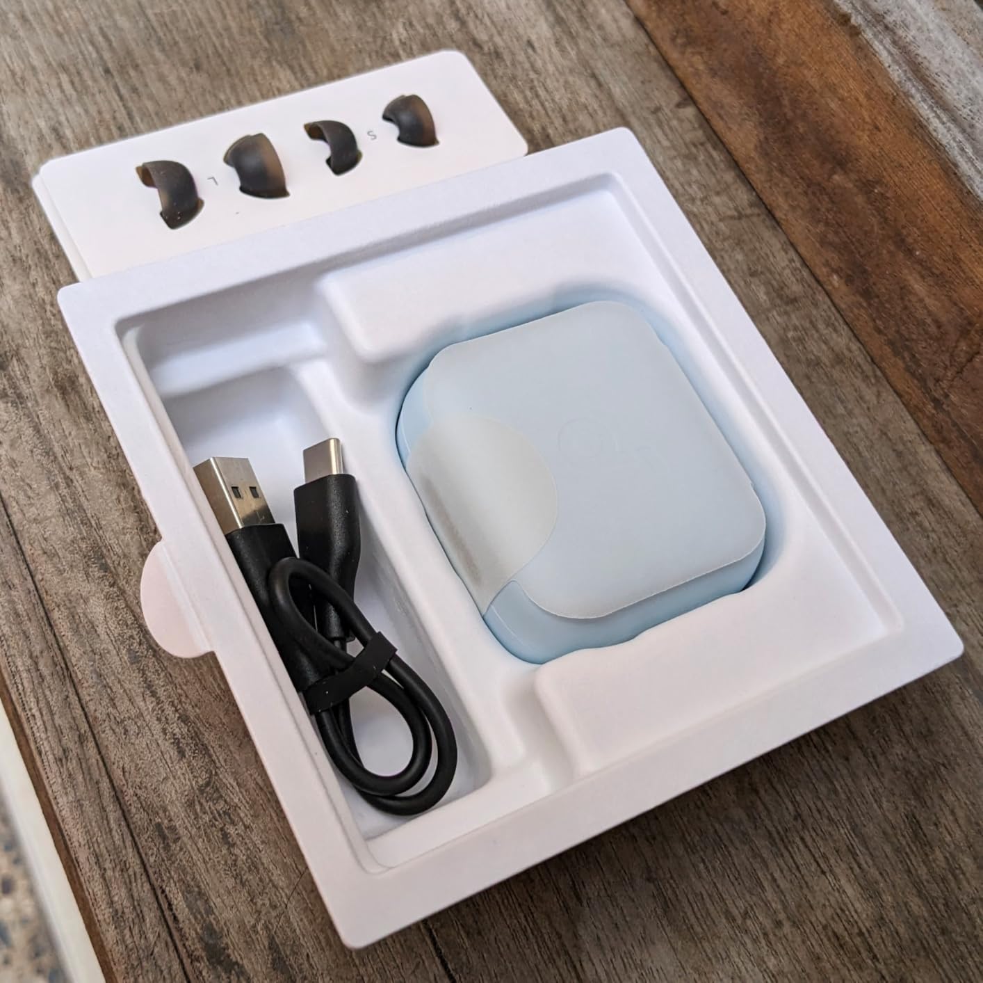 Soundcore P30i by Anker Noise Cancelling Earbuds, Strong and Smart Noise Cancelling, Powerful Bass, 45H Playtime, 2-in-1 Case and Phone Stand, IP54, Wireless Earbuds, Bluetooth 5.4 (Black) - Customer Photo 2