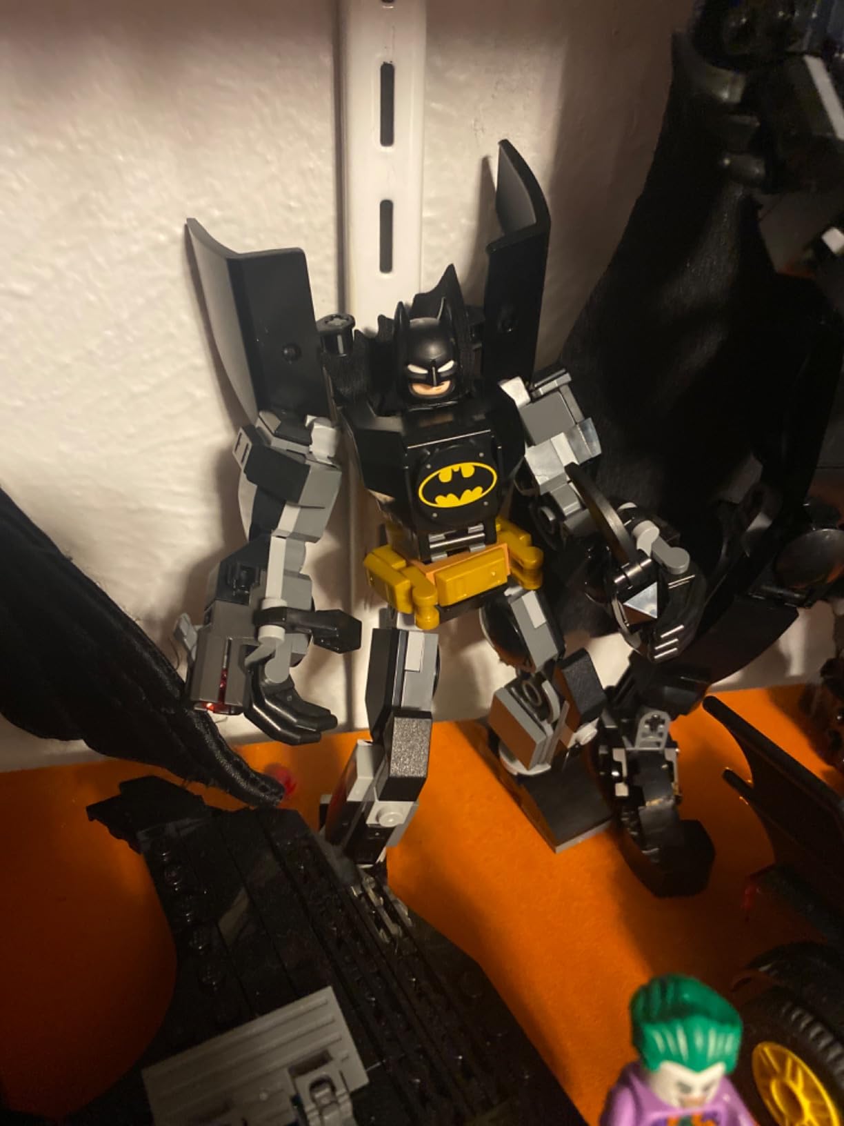 LEGO DC Batman: Batman Mech Armor Super Hero Toy, Collectible Robot Action Figure and Batman Minifigure Included, 76270 - Customer Photo 2