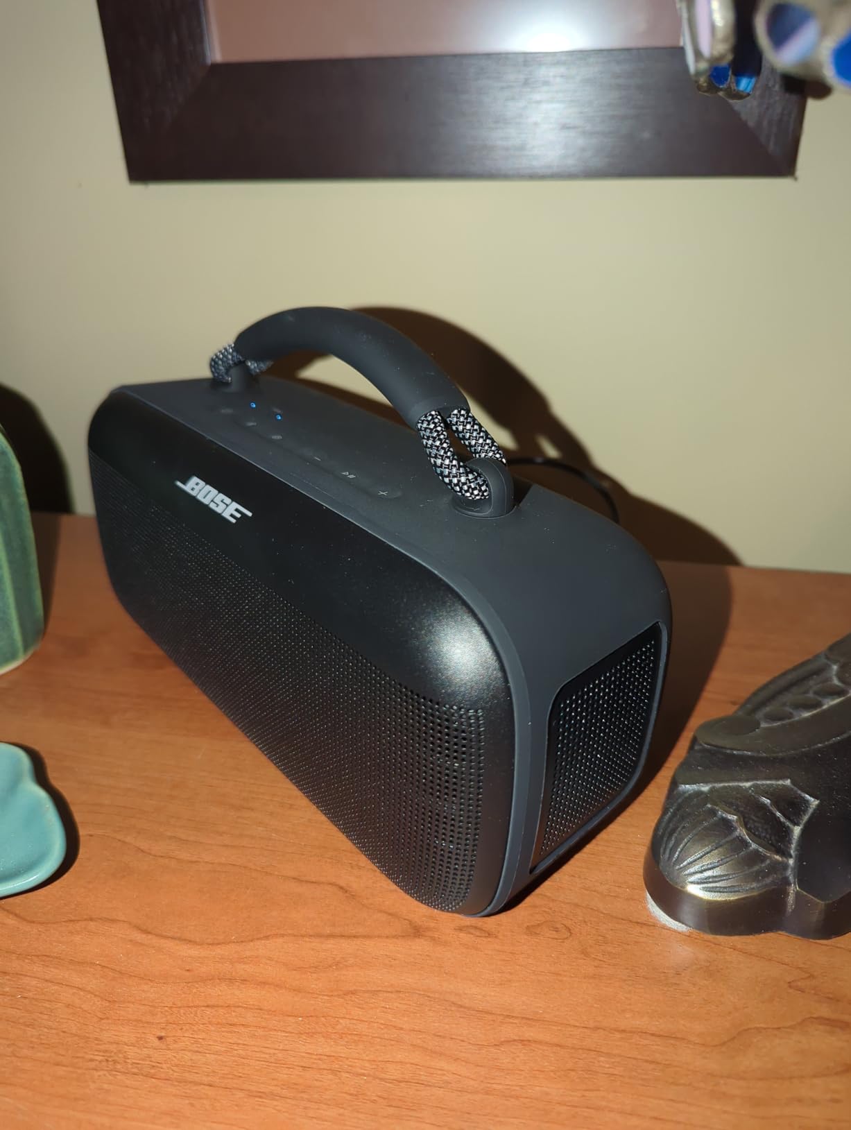 Bose SoundLink Max Bluetooth Speaker - Portable Wireless Party Speaker, IP67 Waterproof, Rope Handle, Up to 20 Hours of Playtime, USB-C, Built-in 3.5mm AUX Input, Black - Customer Photo 2