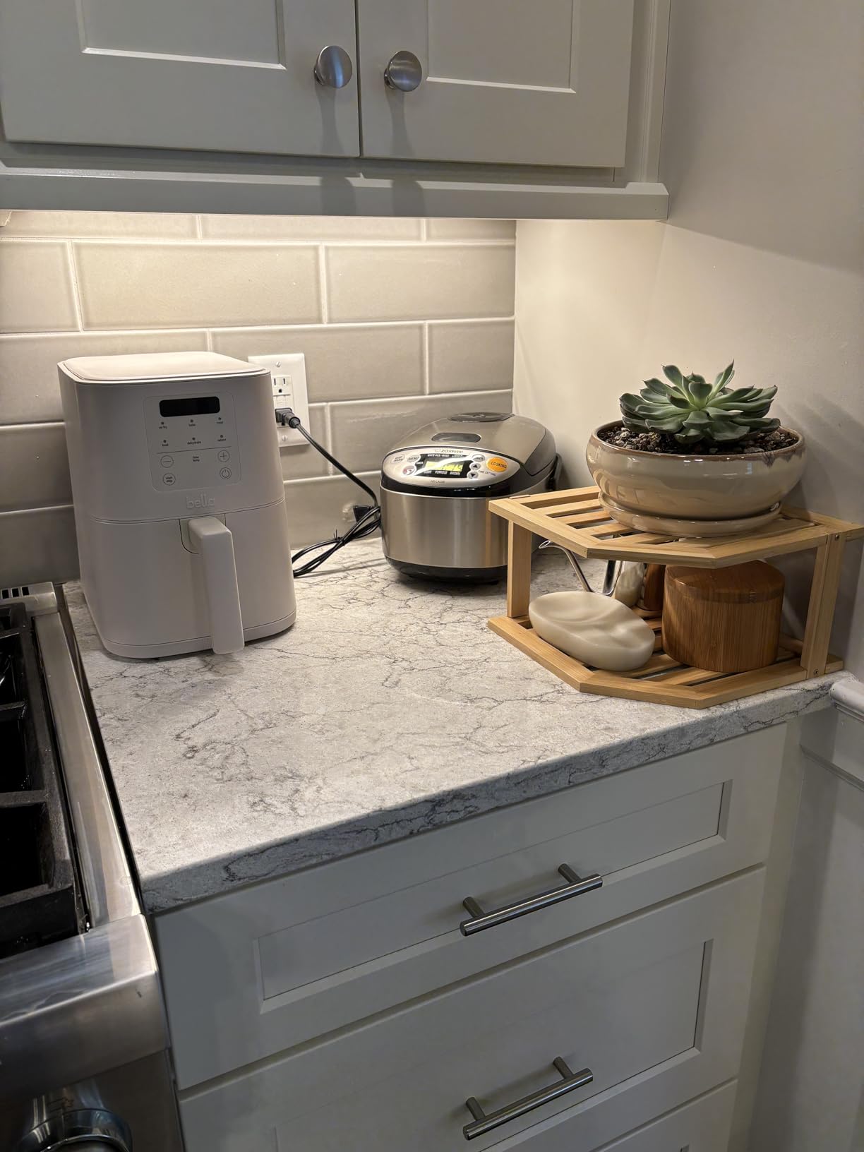 bella 4Qt Slim Air Fryer, Fits-anywhere™ Kitchenware, EverGood™ Ceramic Nonstick Coating, Adjustable Temperature, 6 Preset Cooking Options, 60 Min Auto Shutoff w Audible Tone, 3.3lb Capacity, Oatmilk - Customer Photo 1