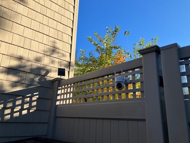 GAIEXCE Wireless Solar Camera System Outdoor, 2PCS 4MP Battery Operated Security Camera,【 No Monthly Fee】, Pan Tilt 360° View, PIR Motion Detection, Color Night Vision, 10'' LCD, IP66, 2-Way Audio - Customer Photo 1