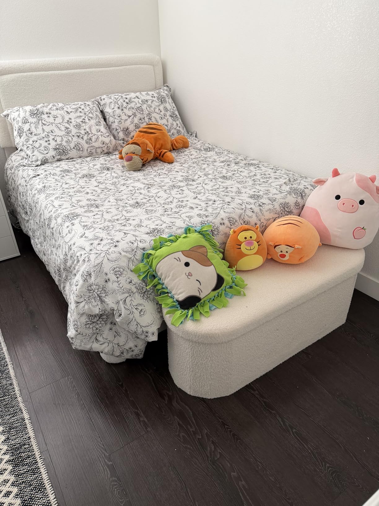 B FSOBEIIALEO Ottoman with Storage for Living Room, Sherpa Folding Storage Ottoman Foot Rest, 43.3 Inches Collapsible Bedroom Bench White - Customer Photo 2