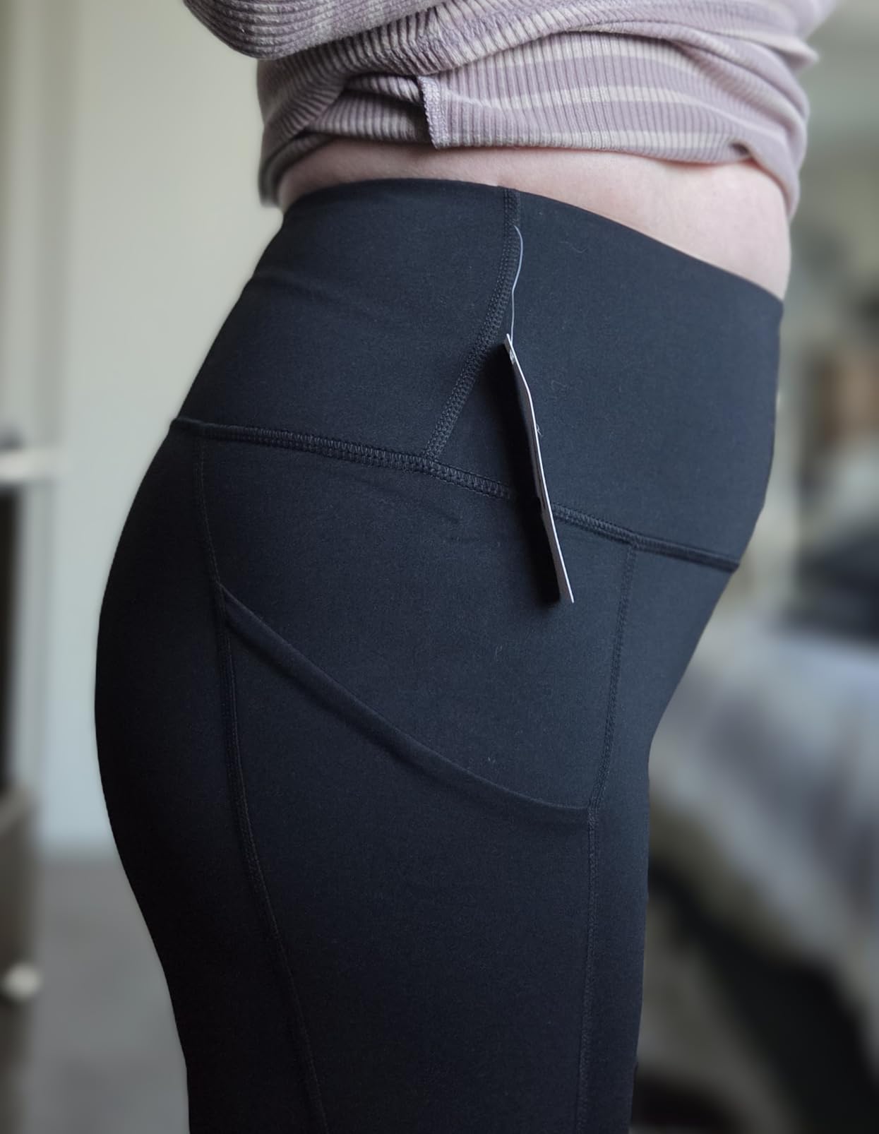 ODODOS Women's High Waisted Yoga Leggings with Pockets, Tummy Control Non See Through Workout Athletic Running Yoga Pants - Customer Photo 1