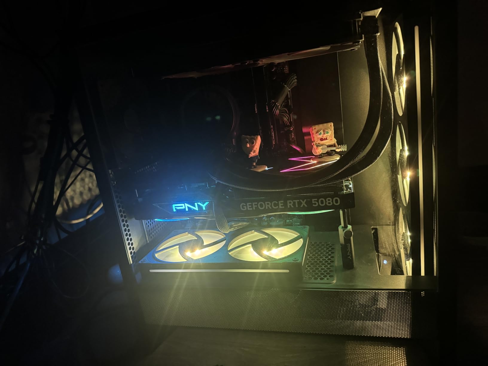 NZXT H5 Flow RGB 2024 - Compact ATX Mid-Tower PC Gaming Case - High Airflow - F360 RGB Core (CV) Included - 360mm Front & 240mm Top Radiator Support - Cable Management - Tempered Glass - White - Customer Photo 2