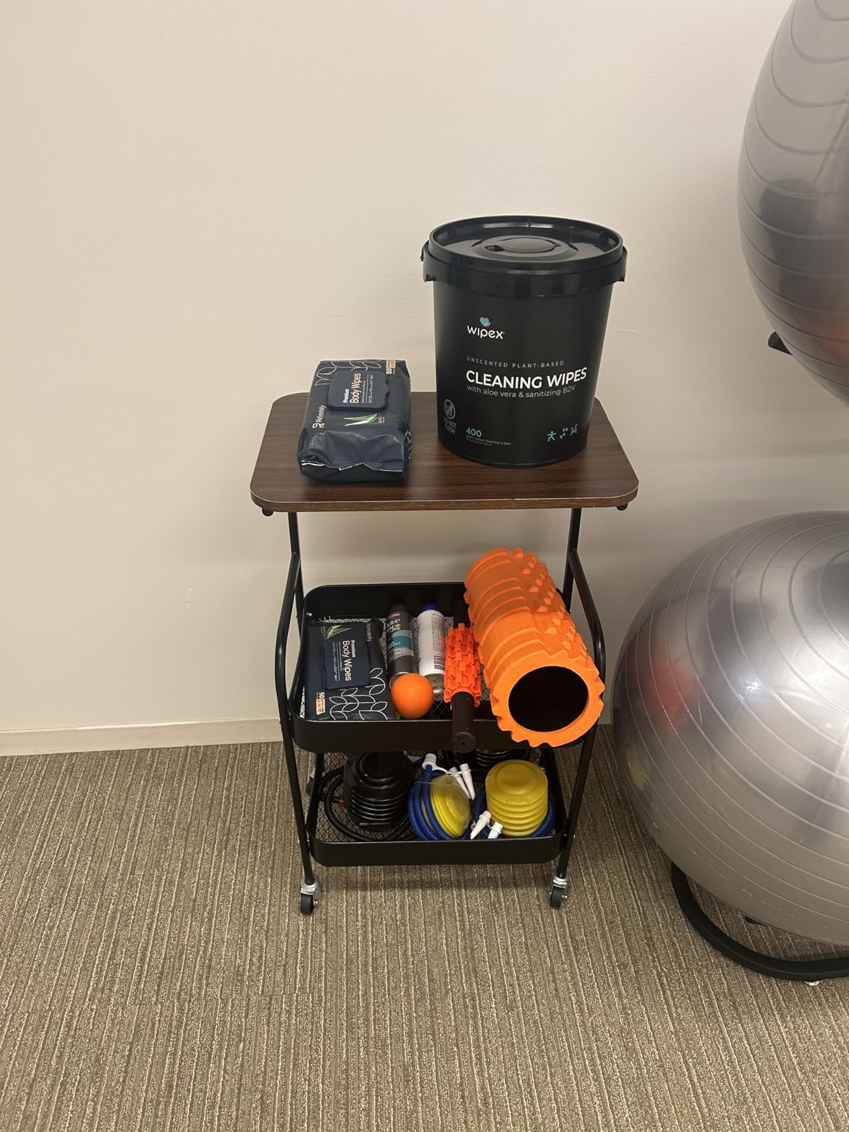 5 in1 Foam Roller Set, Trigger Point Foam Roller, Massage Roller Stick, Massage Ball, Resistance Band for Deep Muscle Massage Pilates Yoga,Fitness Exercise for Whole Body (Black-Red) - Customer Photo 2