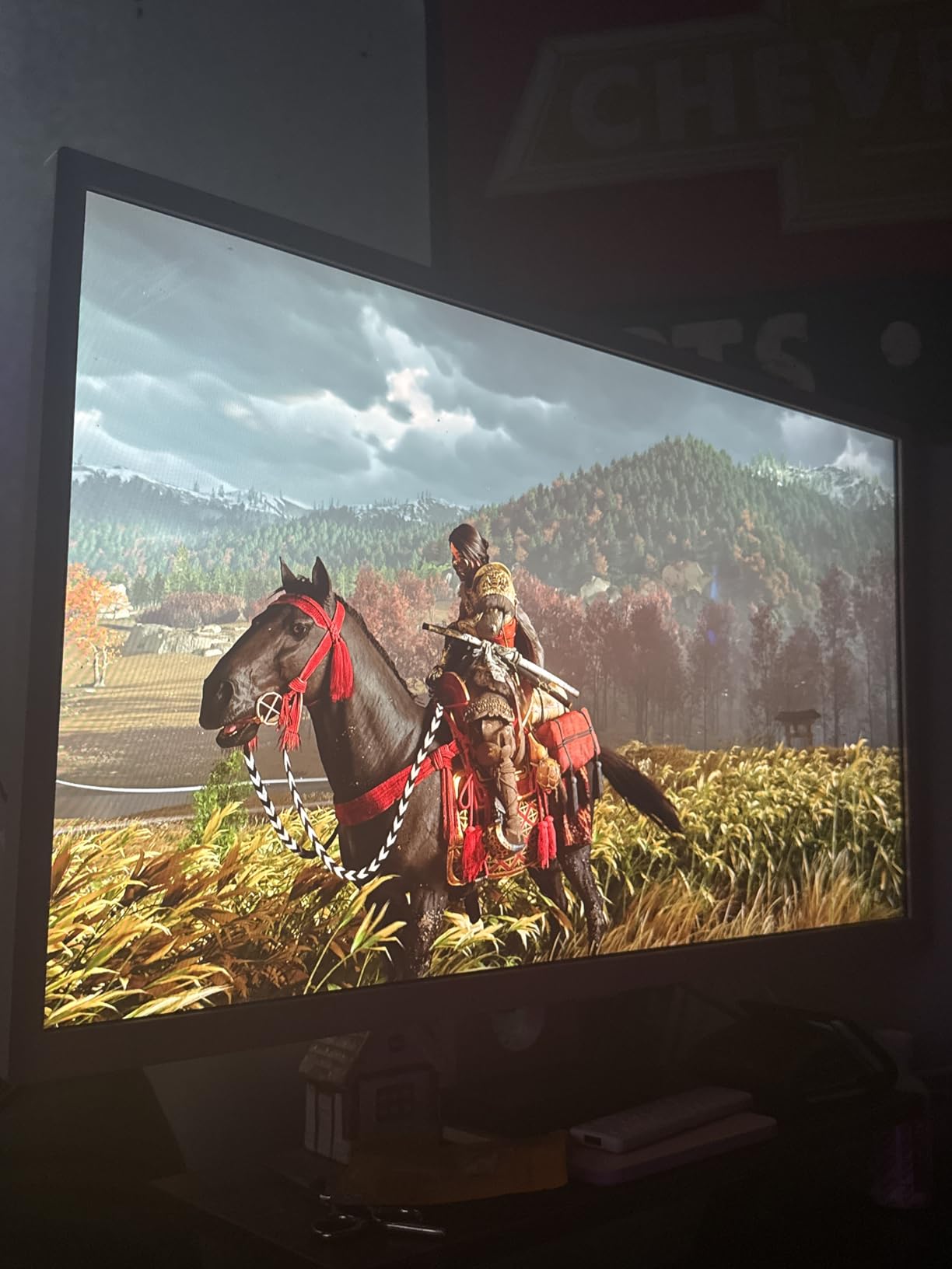 LG 32SR50F-G Smart Monitor 32-Inch FHD (1920x1080) IPS Display, webOS 23, HDR 10, x2 Built-in Speakers, AirPlay 2, Screen Share, Bluetooth, ThinQ App, Remote Control, Green - Customer Photo 3