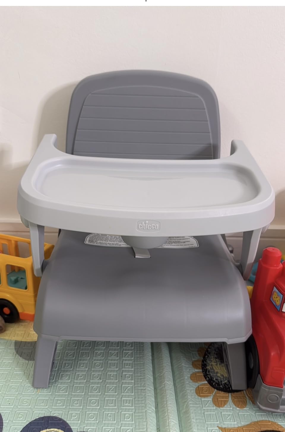 Chicco Bento Booster 3-in-1 Portable Booster Seat for Table, Feeding Seat and Toddler Chair for Babies and Toddlers, for Children up to 50 lbs., Lightweight, Compact Fold | Oyster/Grey - Customer Photo 1