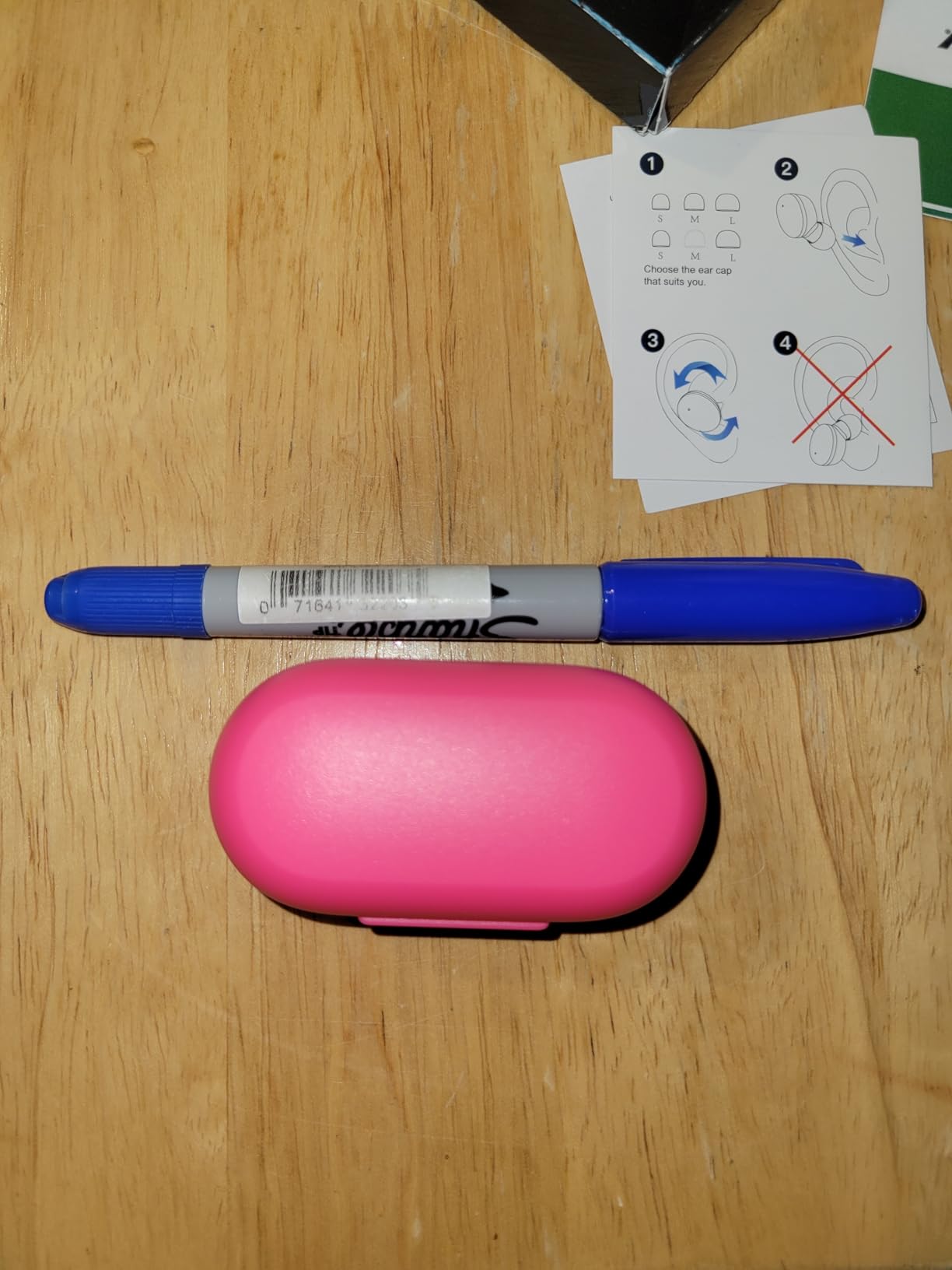 kurdene Wireless Earbuds Bluetooth 5.3 in Ear Buds Light Weight Headphones,Deep Bass Sound,Built in Mics Headset,Clear Calls Earphones for Sports Workout - Customer Photo 1