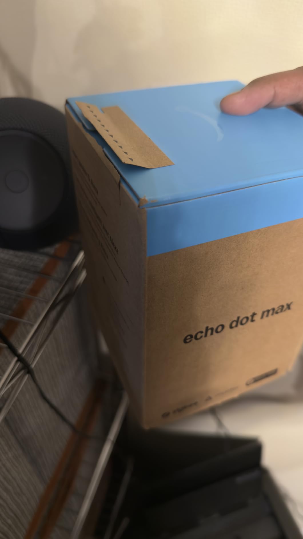 Amazon Echo Dot Max (newest model), Alexa speaker with room-filling sound and built-in smart home hub, with Alexa+ Early Access, Graphite - Customer Photo 3