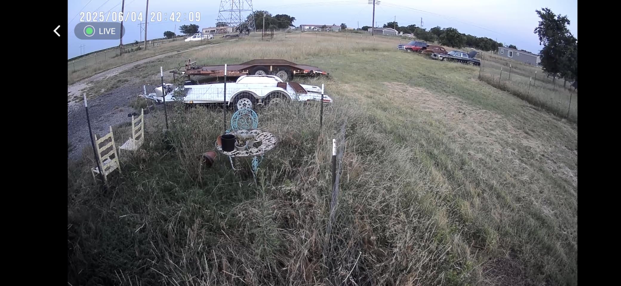 Solar Security Cameras Wireless Outdoor, 2K Battery Powered PTZ WiFi 3MP Security Camera for Home with Spotlight, PIR Motion Detection,Siren, Color Night Vision, 2-Way Talk, SD/Cloud Storage - Customer Photo 3