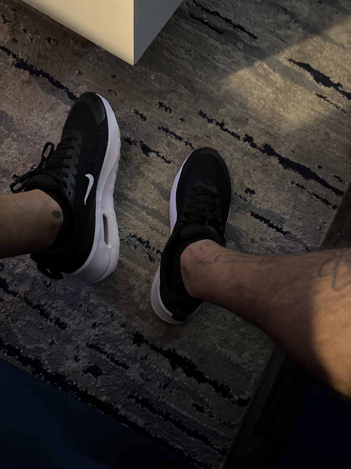 Nike Men's Air Max Nuaxis Shoes Customer Review Nike Men's Air Max Nuaxis Shoes - Customer Photo 4