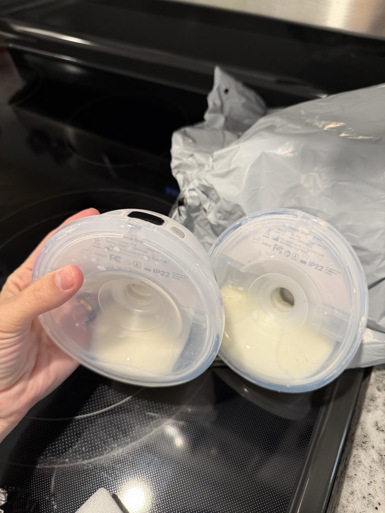 Paruu Hands Free Breast Pump P16, Wearable Breast Pump Electirc Portable with 4 Modes & 12 Levels, Max 309mmHg Strong Suction 19/21/24mm Flange Inserts Wearable Breastfeeding Pump, 2 Pack（Nude - Customer Photo 4