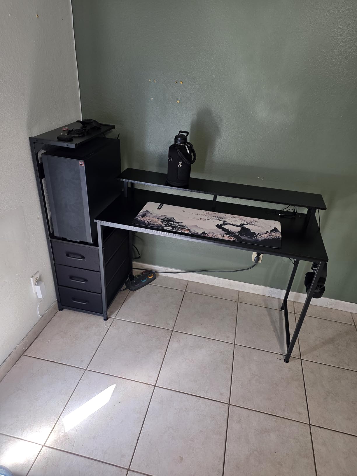 AODK 59 Inch Gaming Desk with USB Charging Ports & LED Light- Reversible Computer Desk with Storage Shelves & Monitor Stand, Modern Gamer Desk Table with Fabric Drawers & Side Hook, Carbon Fiber Black - Customer Photo 5