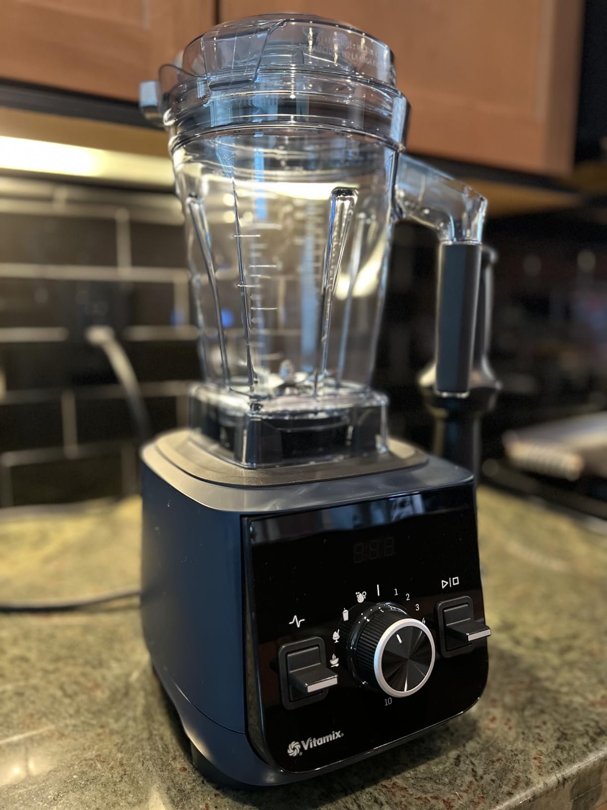 Vitamix Ascent X2 Blender with Three Blending Programs, Self-Cleaning Program, Professional-Grade Blender for Smoothies, Soups and More, Stainless-Steel Blades, 48 Oz Container, Shadow Black Customer Review Vitamix Ascent X2 Blender with Three Blending Programs, Self-Cleaning Program, Professional-Grade Blender for Smoothies, Soups and More, Stainless-Steel Blades, 48 Oz Container, Shadow Black - Customer Photo 1