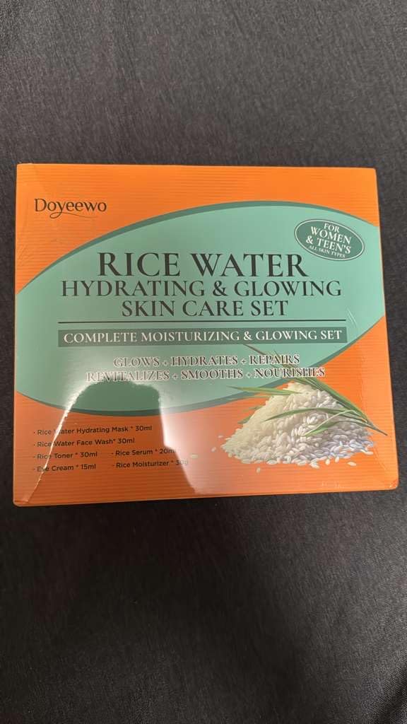 Skin Care Set,6Pcs Women Teen Glass Skincare w/Korean Rice Extract,Hydrate Glow Repair Anti-Aging Facial Routine Kit Gift for Women Mom Wife Teenage Girl Trendy Stuff Christmas Gifts Stocking Stuffers - Customer Photo 1