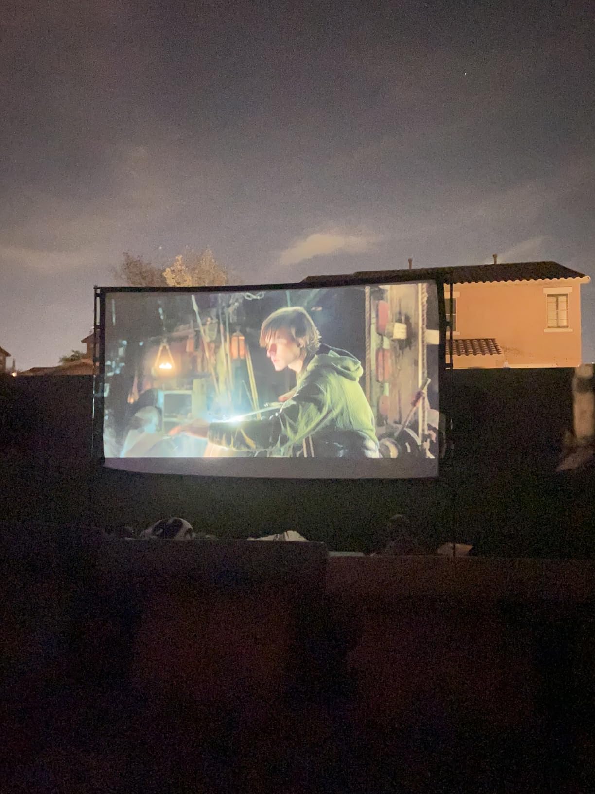 Outdoor-Projector-Screen-with-Stand - 120 inch Portable Projector Screen Indoor Outdoor Projector Screens 16:9 4K HD Lightweight Movie Screen with Carry Bag for Backyard Movie Night customer photo 1