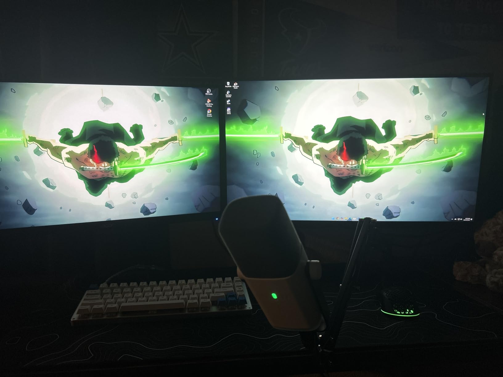 WALI Dual Monitor Stand for 17-32 inch Computer Screens, Dual Monitor Arms for 2 Monitors Holds up to 22 lbs, Height Adjustable Gas Spring Dual Monitors Mount, VESA 75x75/100x100mm (GSMP002N), Black - Customer Photo 1