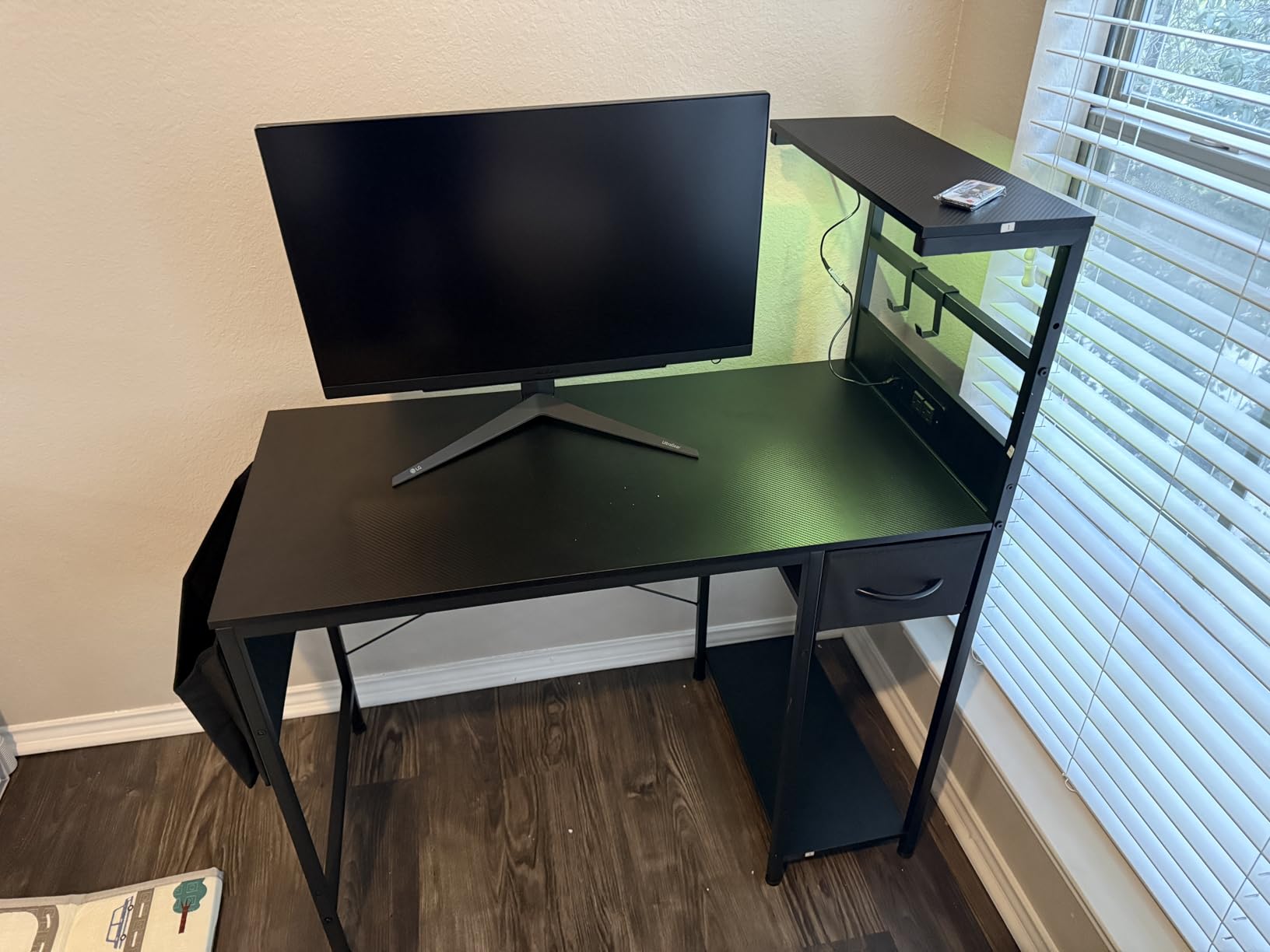 Grandder Gaming Desk 40 Inch with Power Outlet and LED Light, Computer Desk with Reversible Shelves and Storage Drawer, Pc Small Desk for Home Office Table with Bag, Carbon Fiber Black Customer Review Grandder Gaming Desk 40 Inch with Power Outlet and LED Light, Computer Desk with Reversible Shelves and Storage Drawer, Pc Small Desk for Home Office Table with Bag, Carbon Fiber Black - Customer Photo 2