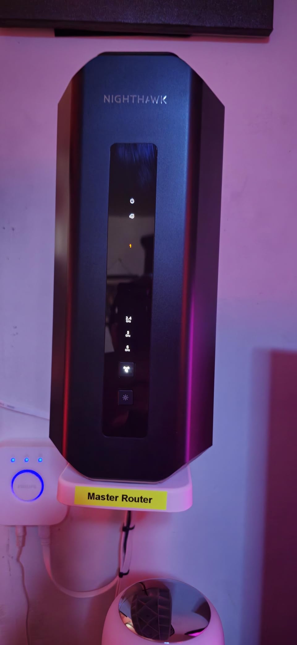 NETGEAR Nighthawk WiFi 7 Router (BE9300) – Router Only, 9.3Gbps Wireless Speed, 2.5 Gigabit Internet Port, Tri-Band for Gaming, Covers 2,500 sq. ft., 100 Devices, VPN – Free Expert Help Customer Review NETGEAR Nighthawk WiFi 7 Router (BE9300) – Router Only, 9.3Gbps Wireless Speed, 2.5 Gigabit Internet Port, Tri-Band for Gaming, Covers 2,500 sq. ft., 100 Devices, VPN – Free Expert Help - Customer Photo 2