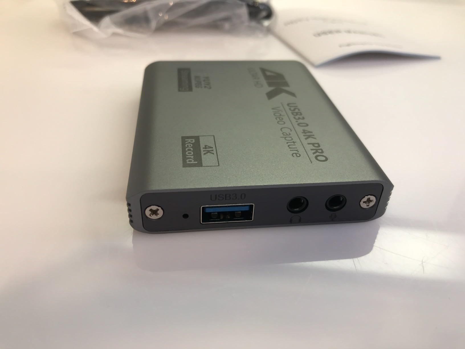 Video Capture Card, USB 3.0 High-Speed Interface, 1080P 60FPS/2K 30FPS/4K 18FPS Game Capture Recording, Compatible for PS5/Switch/Xbox/Camera/PC/OBS, with 4K 60FPS HDMI Loop-Out & Micro Input - Customer Photo 4