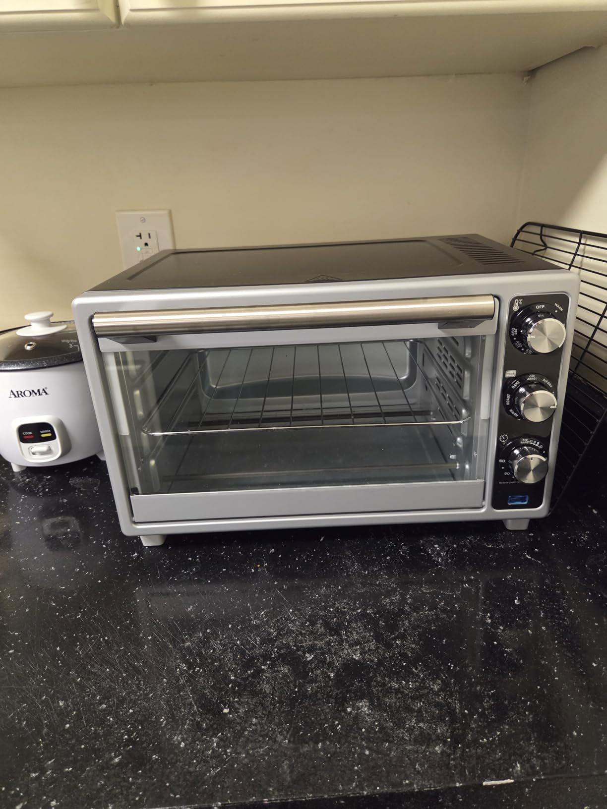 Amazon Basics 6-Slice 23-QT Toaster Oven with Built-In Air Fryer, 7-In-1 Cooking Options, 60-Min Timer & Adjustable Temperature (200℉ - 450℉), With Accessories, 1500W, Stainless Steel, Silver/Gray - Customer Photo 1