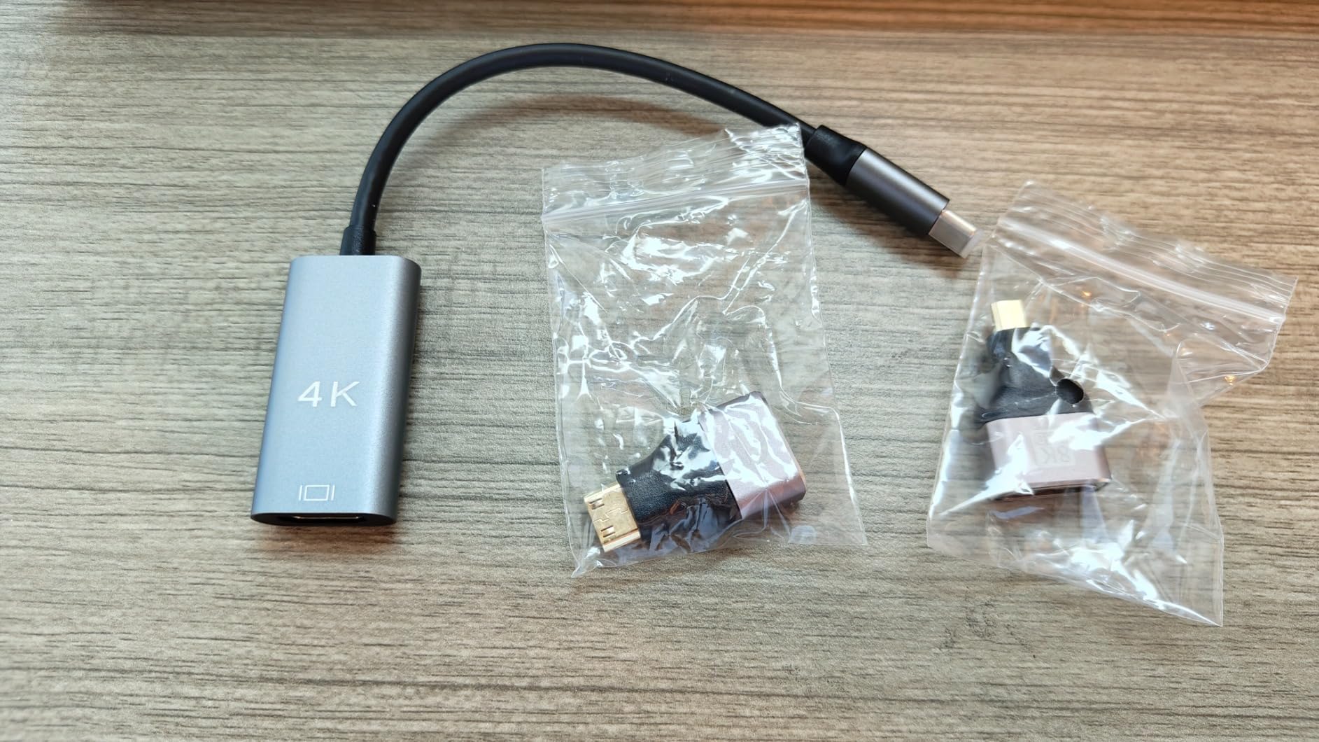 Fimilo Wireless HDMI Transmitter and Receiver, Plug & Play Portable Wireless HDMI - Customer Photo 1