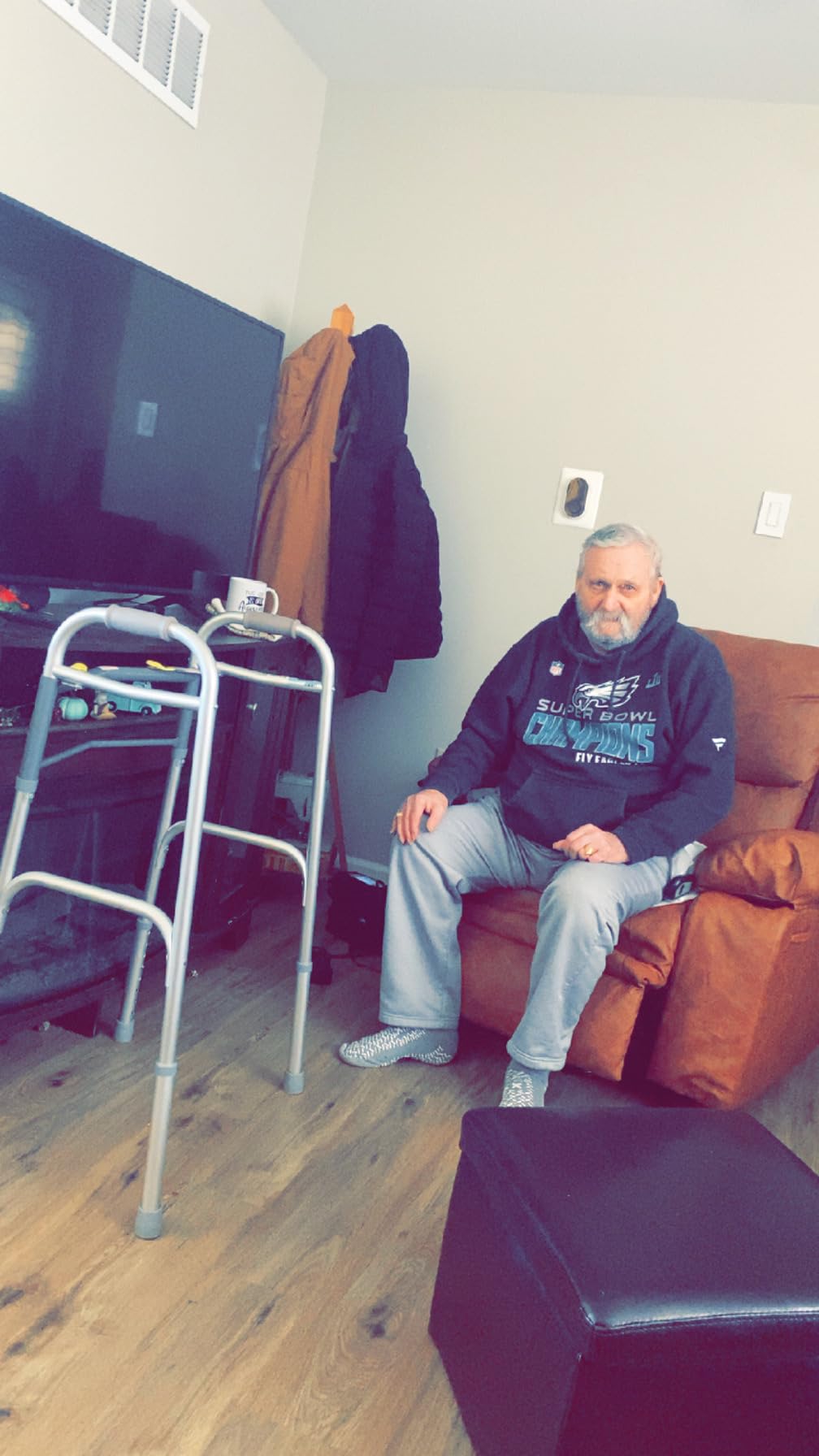 GarveeHome Power Lift Recliner Chair - Heat and Massage, Adjustable Back and Legs, Pu Leather Electric Lift Chair Designed for The Elderly and People with Mobility Impaired, 22