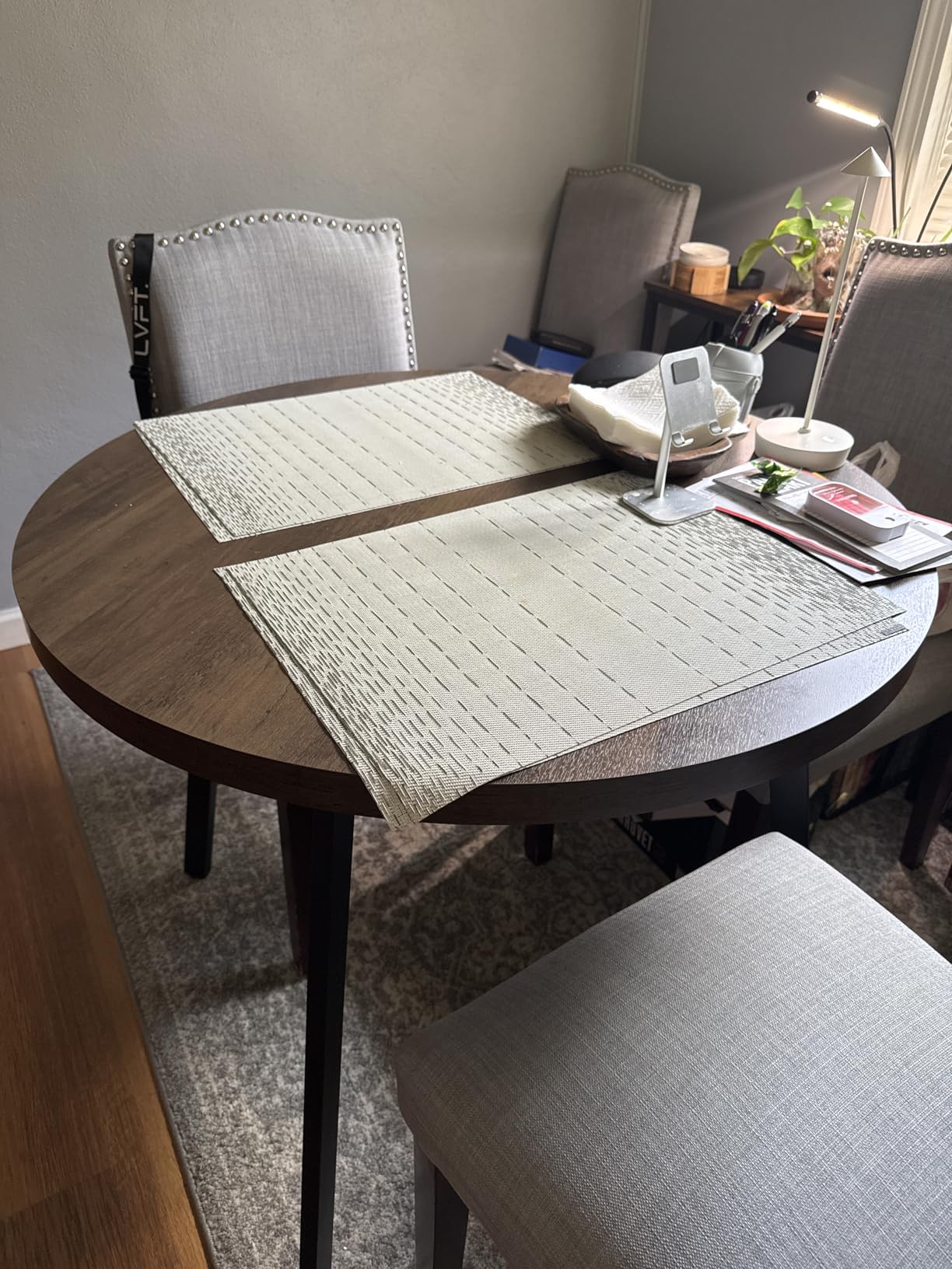 Best Choice Products Round Mid-Century Modern 35.5in Dining Table, Space-Saving Dinette for Home, Kitchen, Apartment w/Steel Legs - Black - Customer Photo 4