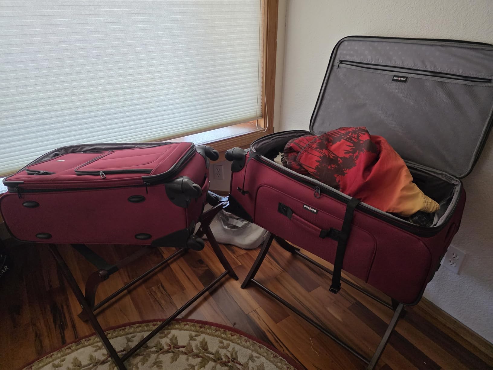 SwissGear Sion Softside Expandable Luggage, Blue, 2-Piece Set (21/29) - Customer Photo 1