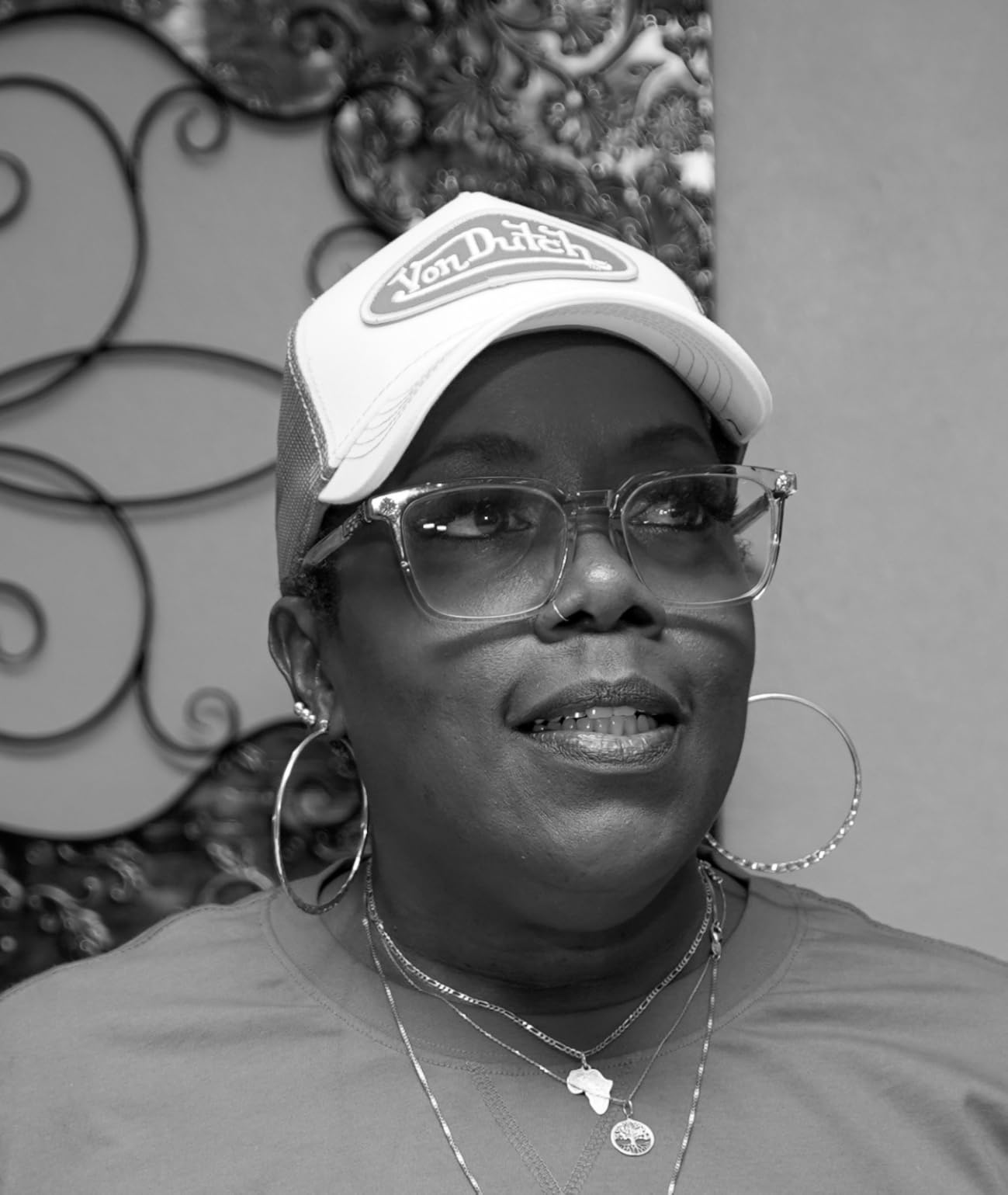 Von Dutch Unisex Trucker Hat - Curved Bill Mesh Back Retro Classic Adjustable Snapback Baseball Cap for Men and Women - Customer Photo 3