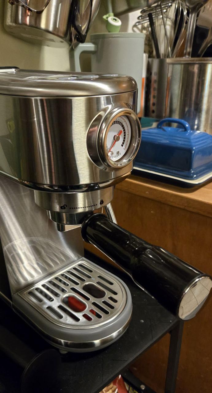 Espresso Machine with Milk Frother, 20 Bar High Pressure Professional Espresso Maker Automatic, Compact Stainless Steel Coffee Machine for Cappuccino, Latte, Gift for Coffee Lover, Dad or Mom, Silver - Customer Photo 1