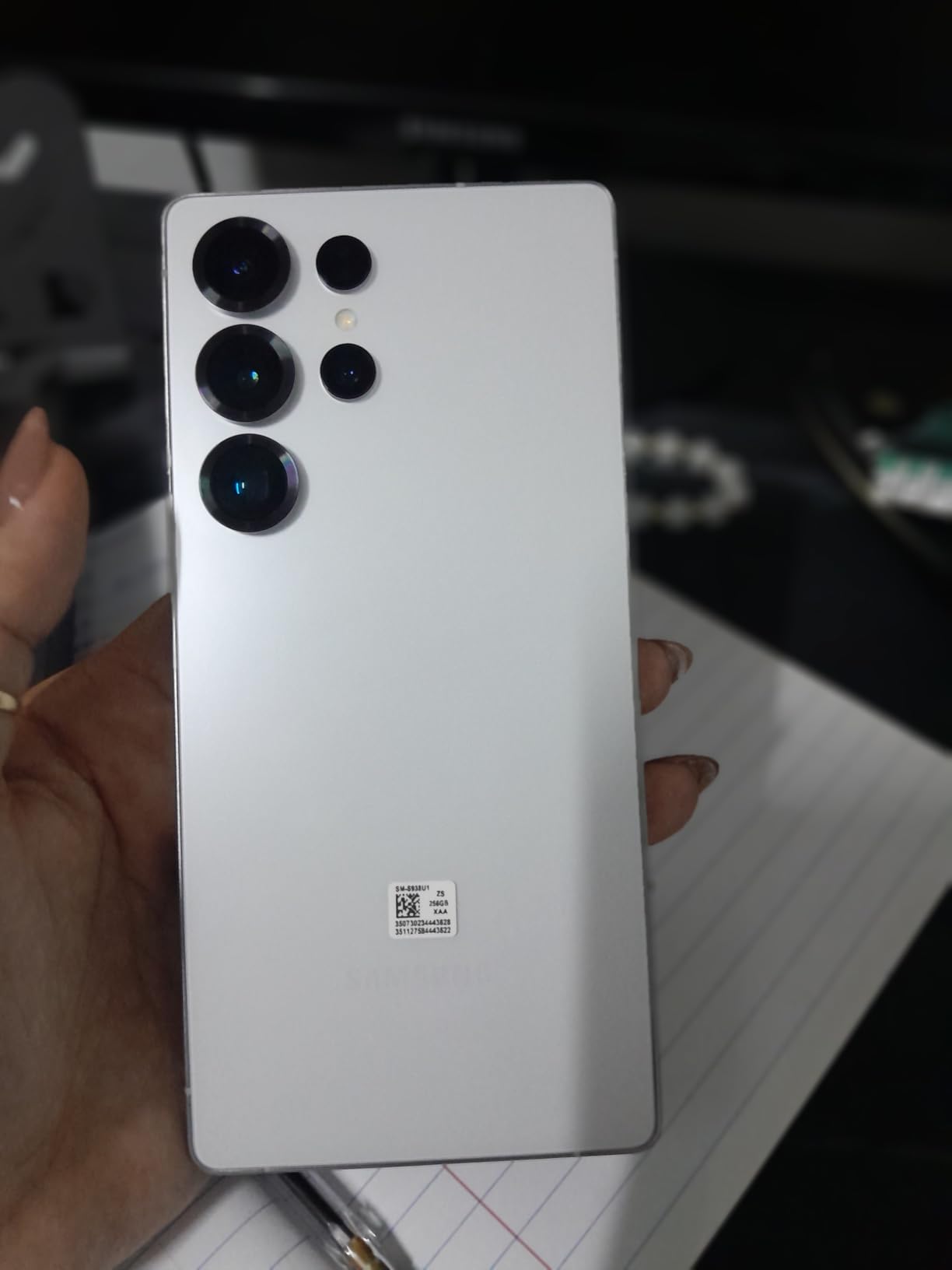 SAMSUNG Galaxy S25 Cell Phone, 128GB Smartphone, Unlocked Android, AI Night Mode Camera, Snapdragon 8 Elite Fast Processor, ProScaler Display, 4000mAh Battery, 2025, US 1 Yr Warranty, Navy Customer Review SAMSUNG Galaxy S25 Cell Phone, 128GB Smartphone, Unlocked Android, AI Night Mode Camera, Snapdragon 8 Elite Fast Processor, ProScaler Display, 4000mAh Battery, 2025, US 1 Yr Warranty, Navy - Customer Photo 2