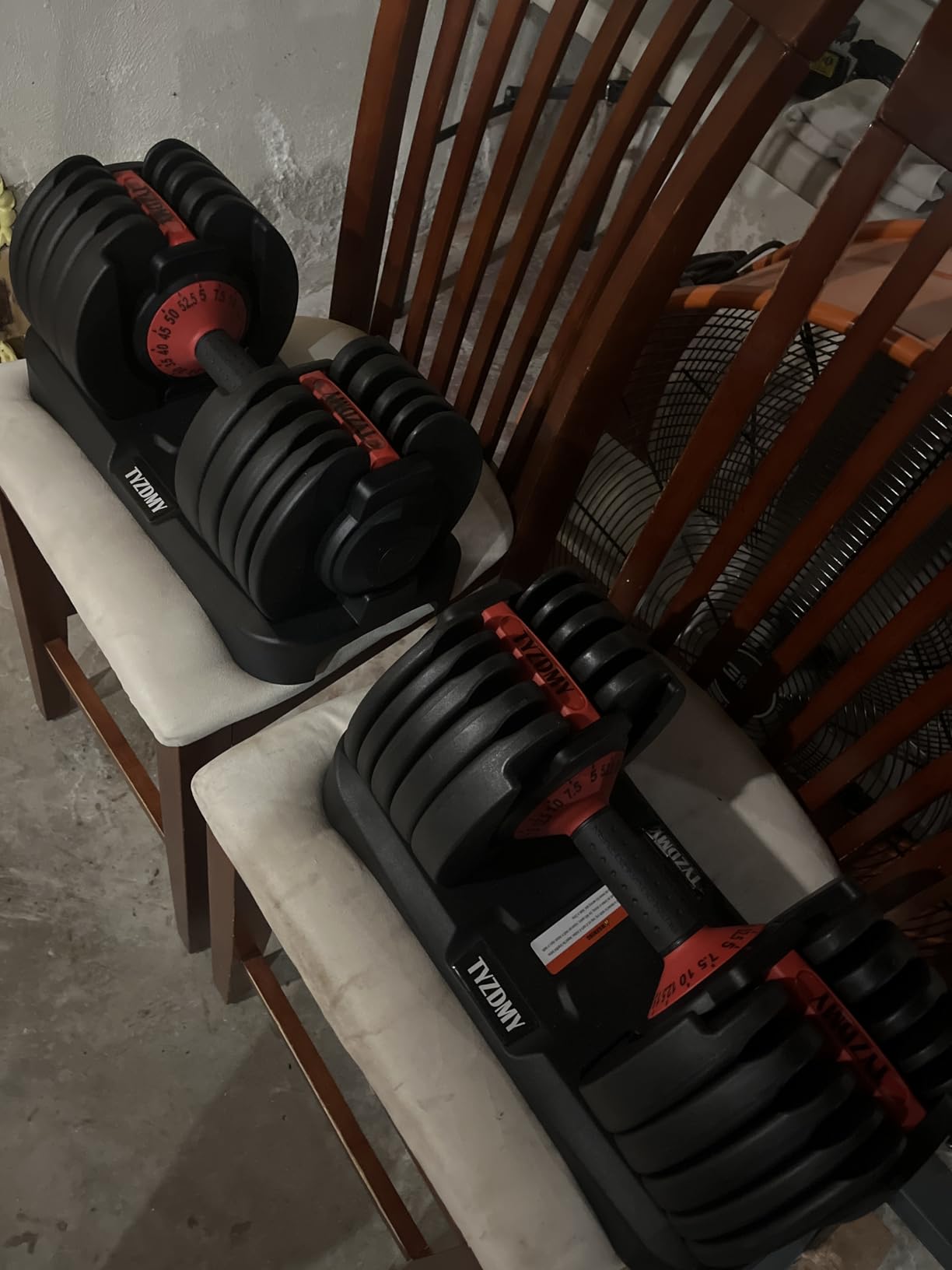 Adjustable Dumbbells Set of 2,Free Weights Dumbbells Set,Adjustable Dumbbell Set,52.5 lbs pair 105 lbs,15 in 1 Customer Review Adjustable Dumbbells Set of 2,Free Weights Dumbbells Set,Adjustable Dumbbell Set,52.5 lbs pair 105 lbs,15 in 1 - Customer Photo 1